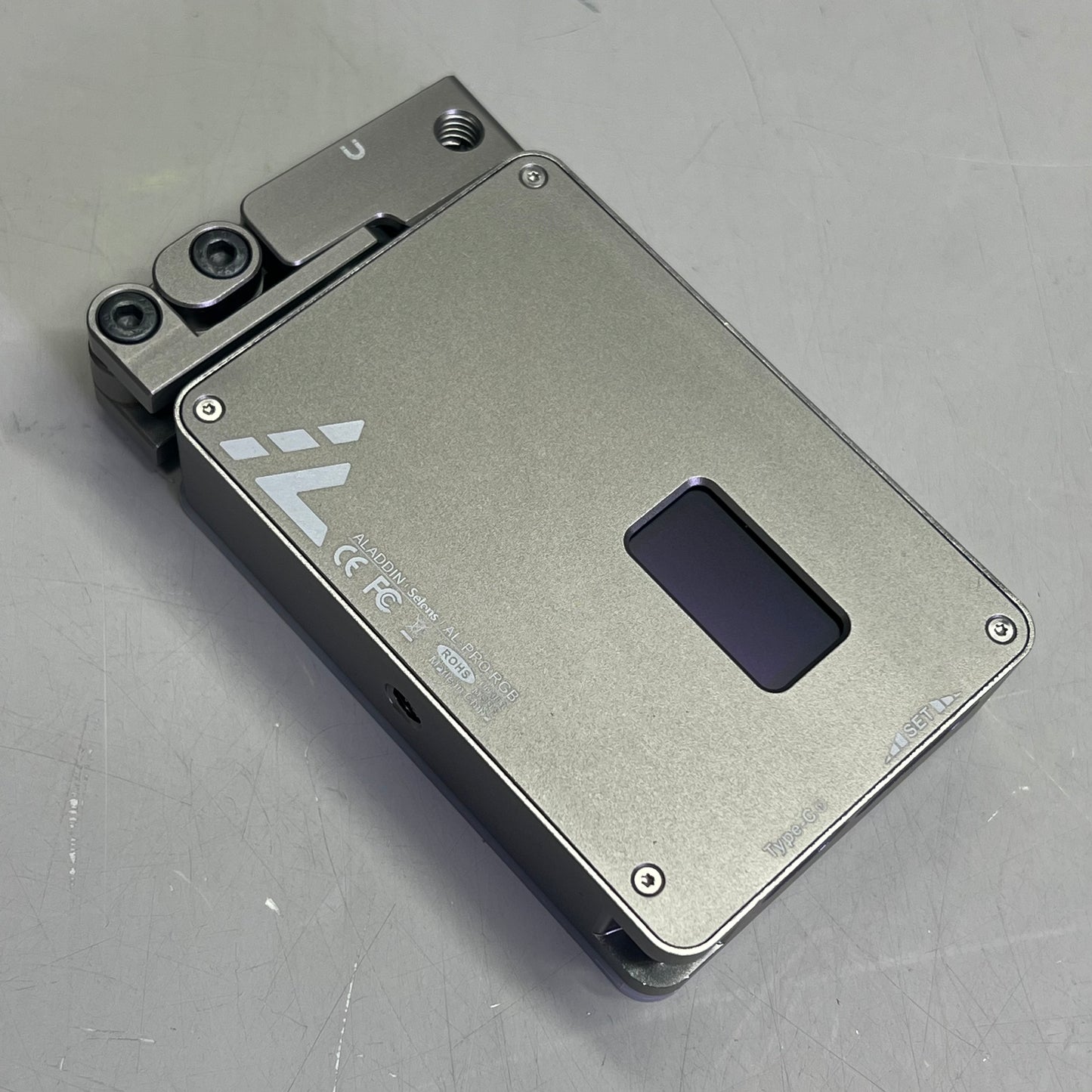 SELENS Aladdin LED Pocket Light Kit 1000mAh Battery Cap 7.5W Work Rate AL-PRORGB