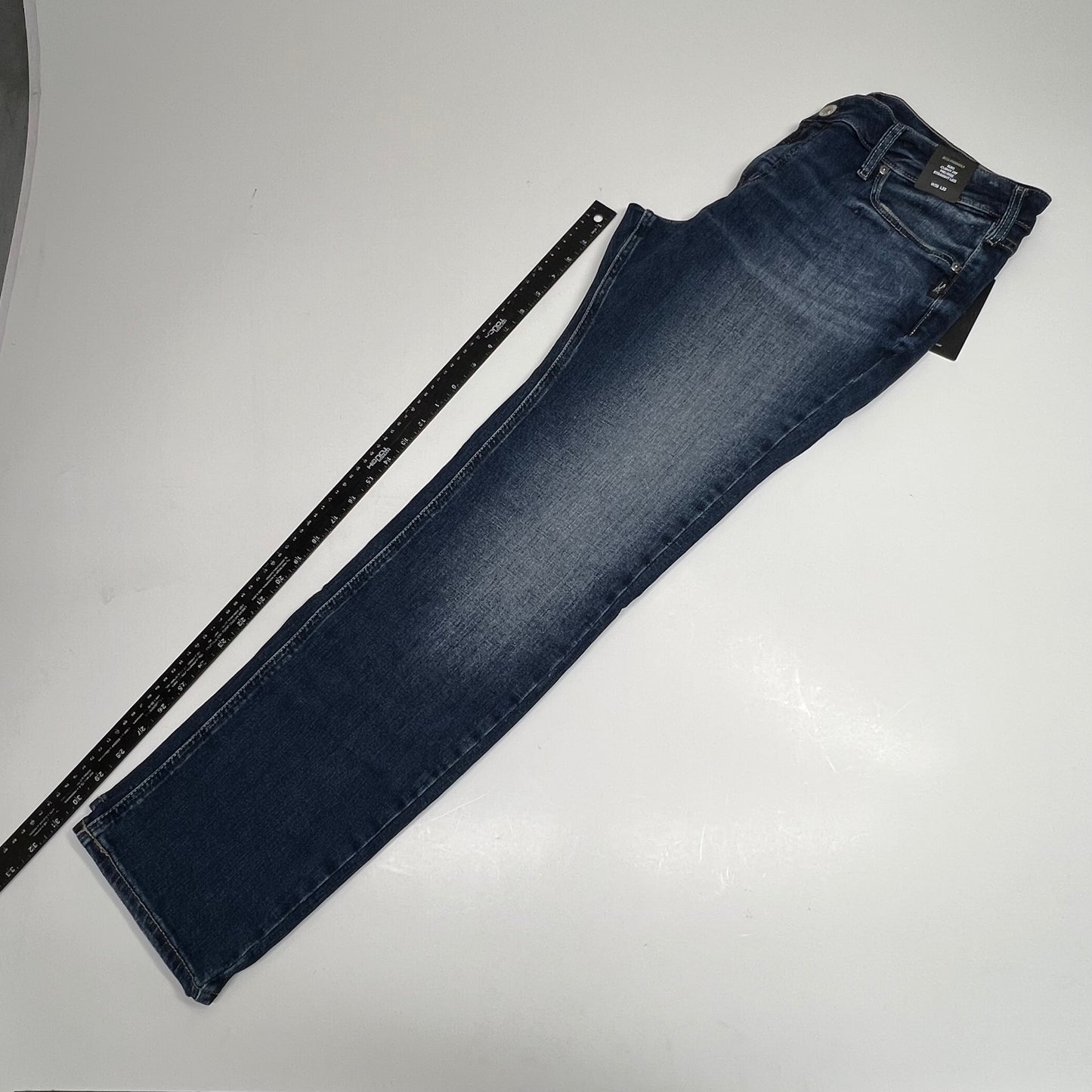 SILVER JEANS CO Suki Curvy Mid Rise Straight Leg Jean Women's Sz 36/33 Indigo