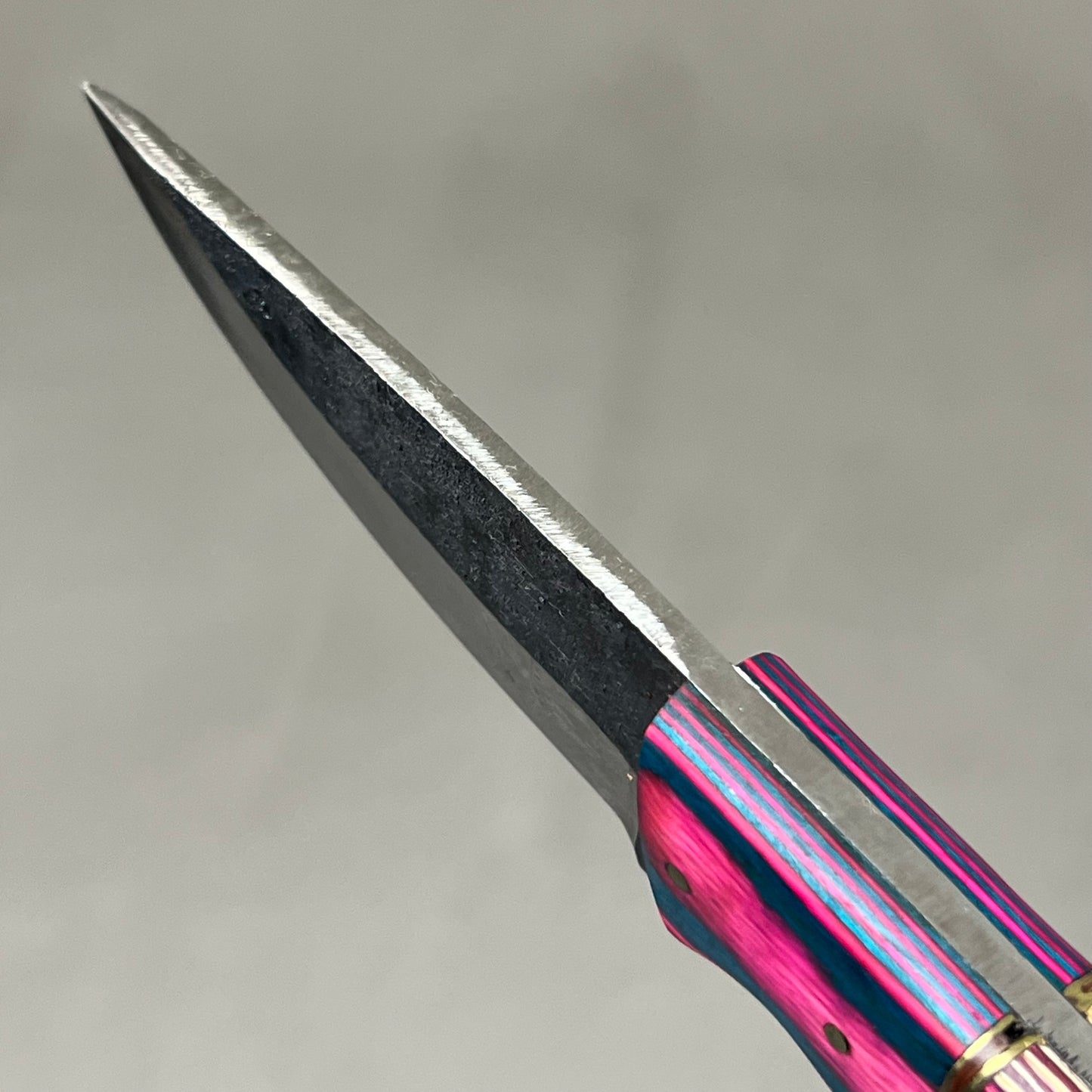 XROSSROADS Handmade Damascus Steel Hunting Knife W/ Leather Sheath 8" Multicolor