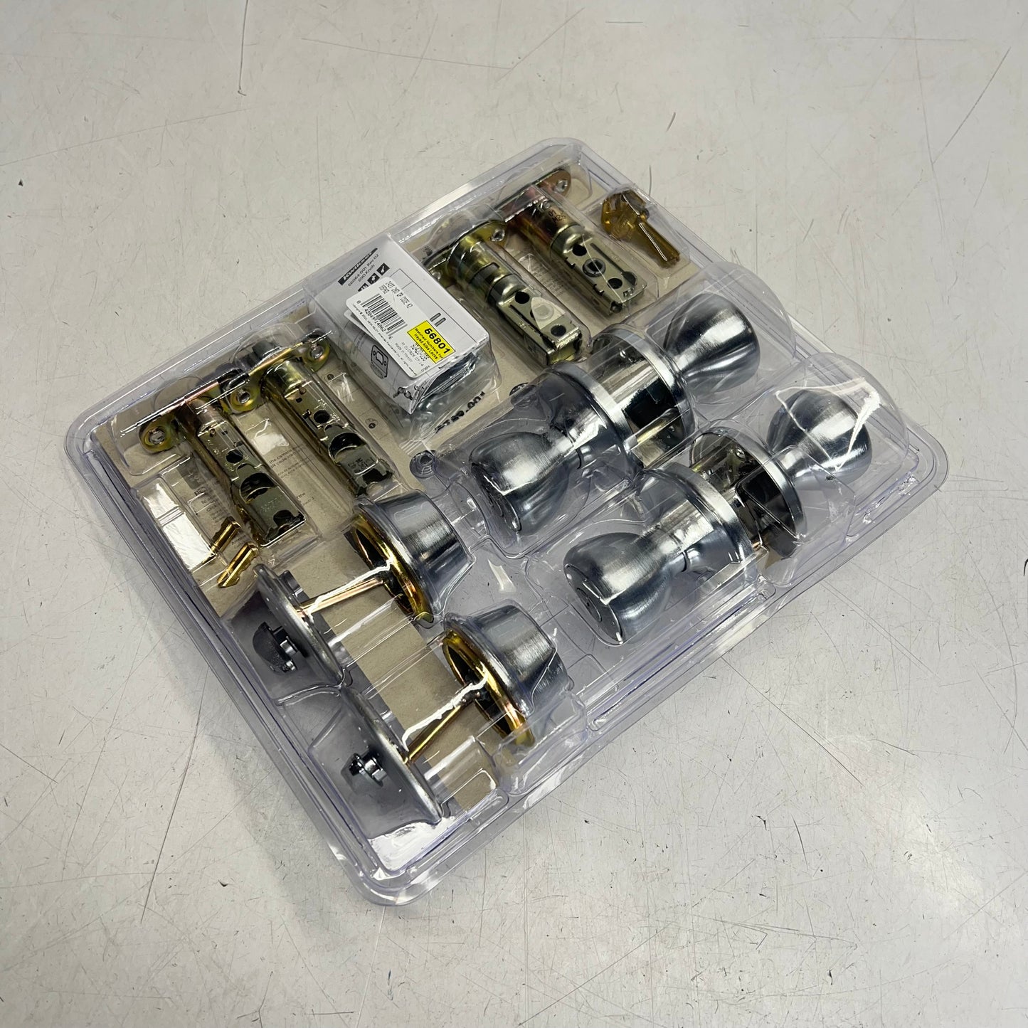 KWIKSET Tylo 400 Knobs & 660 Single Cylinder Deadbolts Satin Chrome 92420-036