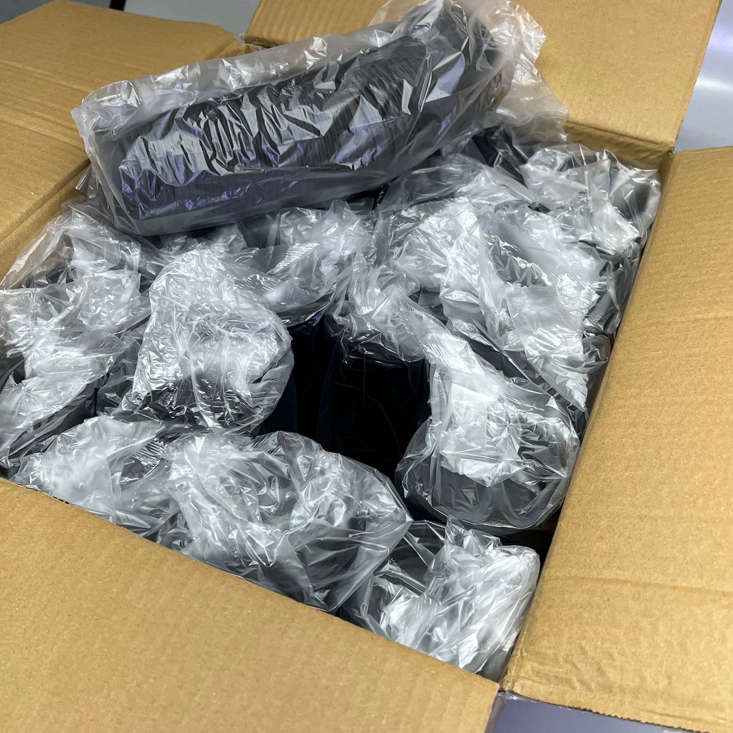 ZA@ SURGE SUPPLY CO (1,000 PACK) Hot Cup Lid 16oz, 20oz & 24oz Black HCLID