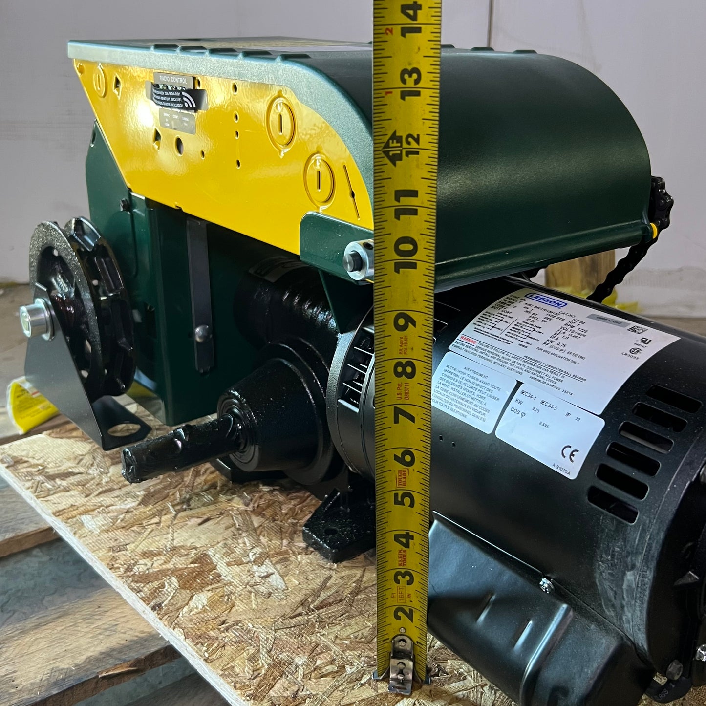 OPERA-GH Heavy Duty Hoist Operator 22"L x 13"W x 8"H Green/Black OGH 6114-0M00