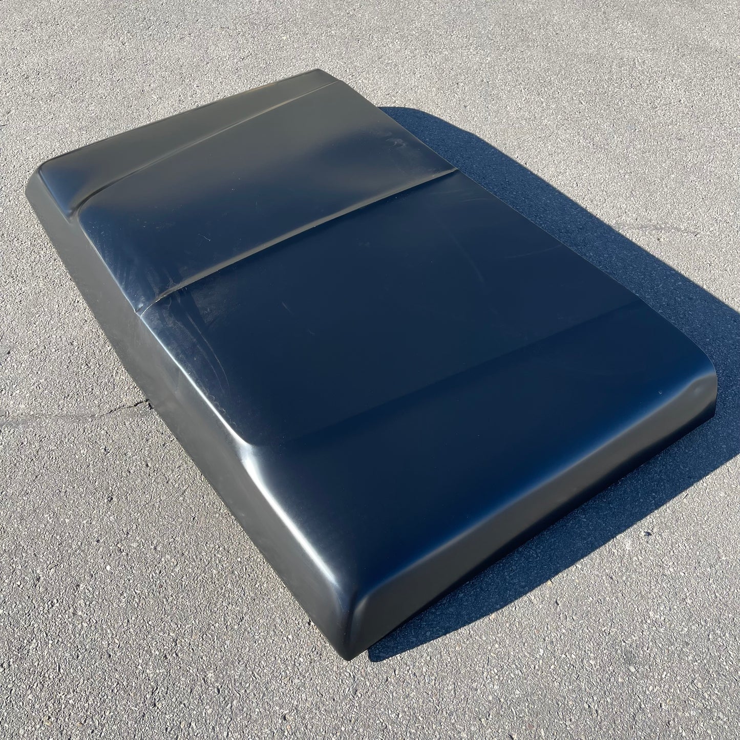 ZA@ Pallet of TONG YANG Hood for Ford F-Series Trucks & Bronco 1973-1979 Black FO1230133 (AS-IS)