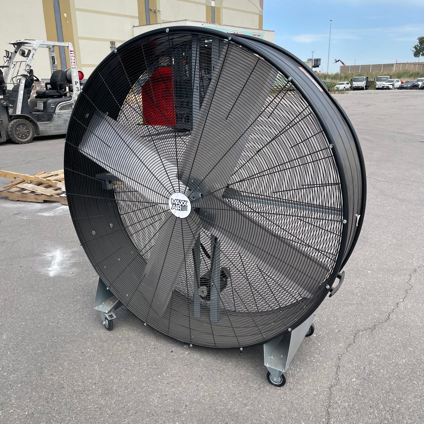 Z@ VENTAMATIC Maxx Air Belt Drive Barrel Fan 60” BF60BDBLKP-4 (New)