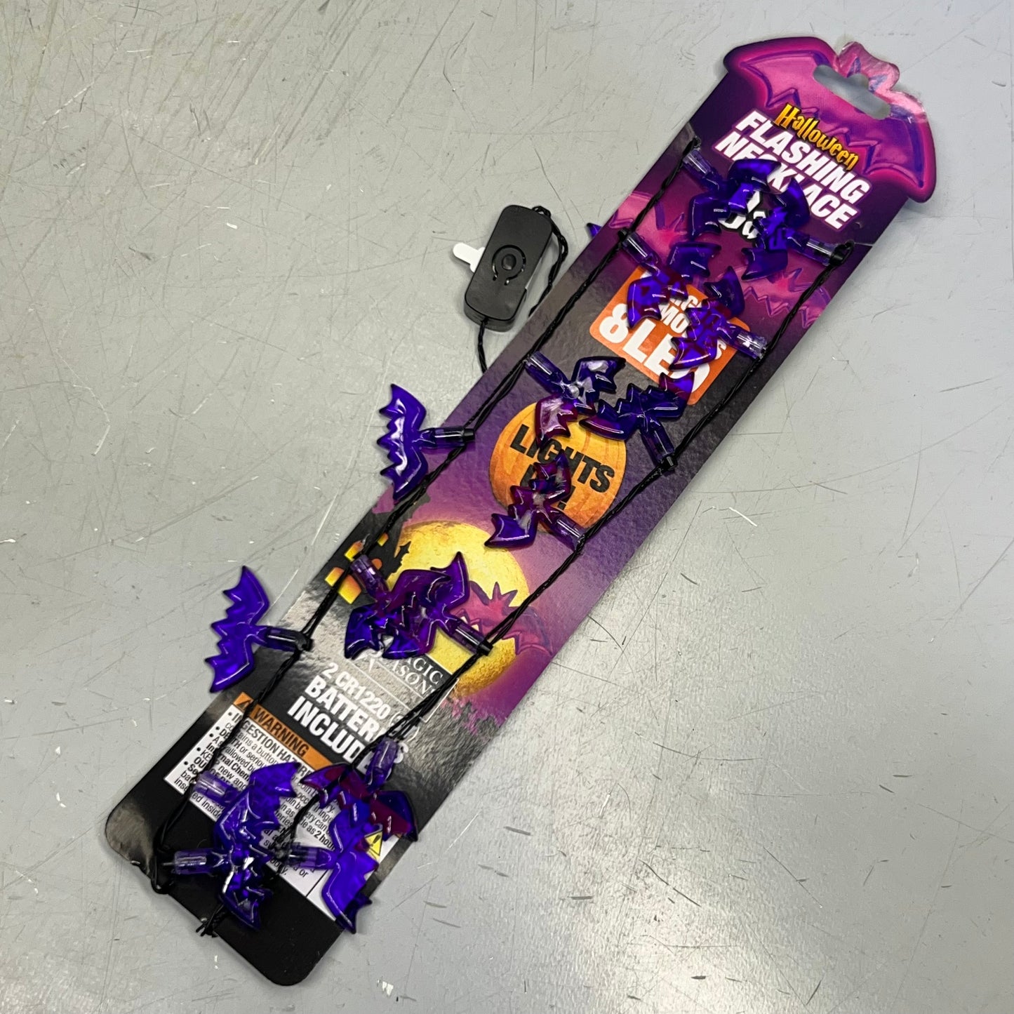 MAGIC SEASON (4 PACK) Halloween Flashing Bulb Necklace Plastic 702921