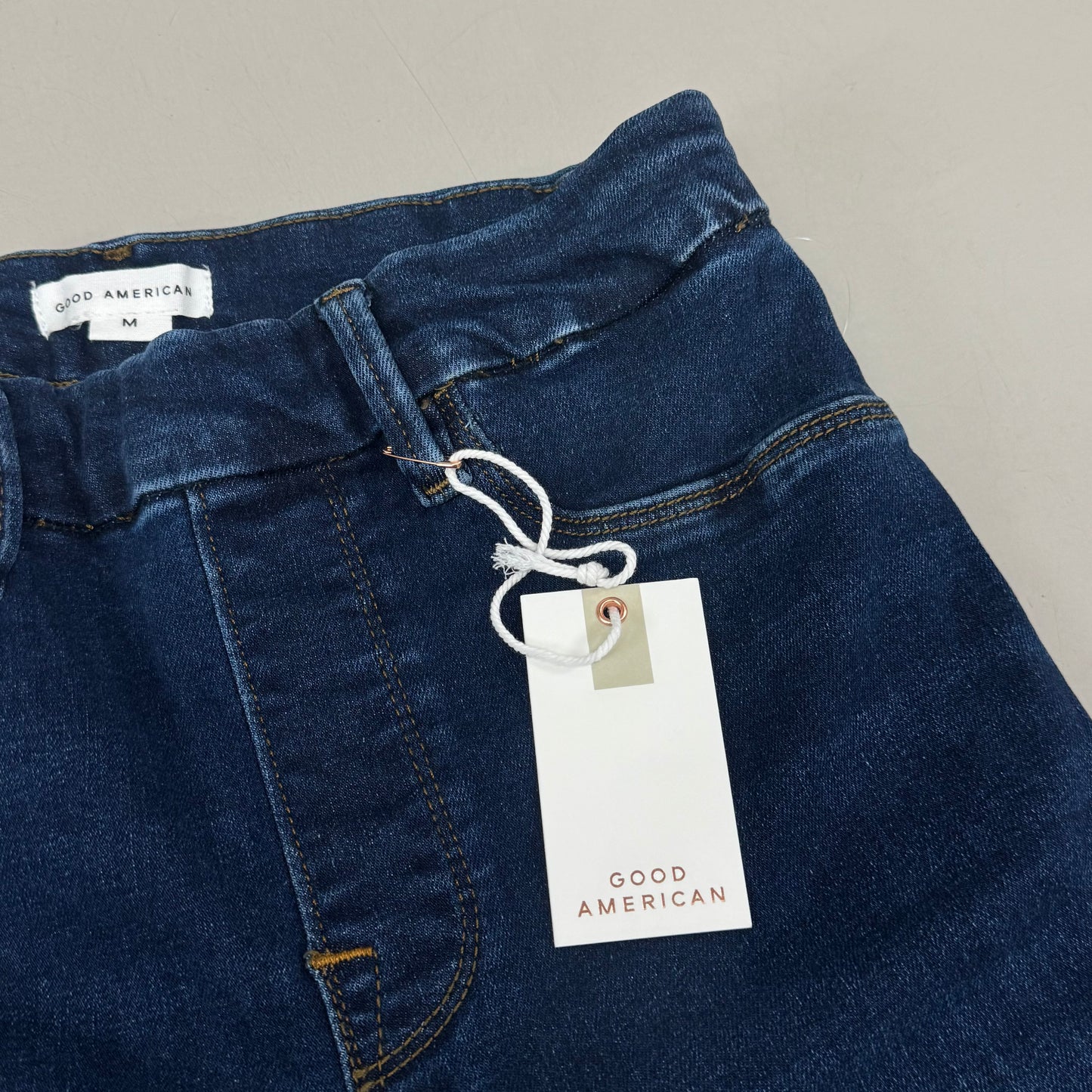 GOOD AMERICAN Power Stretch Pull On Flare Jeans Women's Sz 2/M Indigo491 GLF478TE