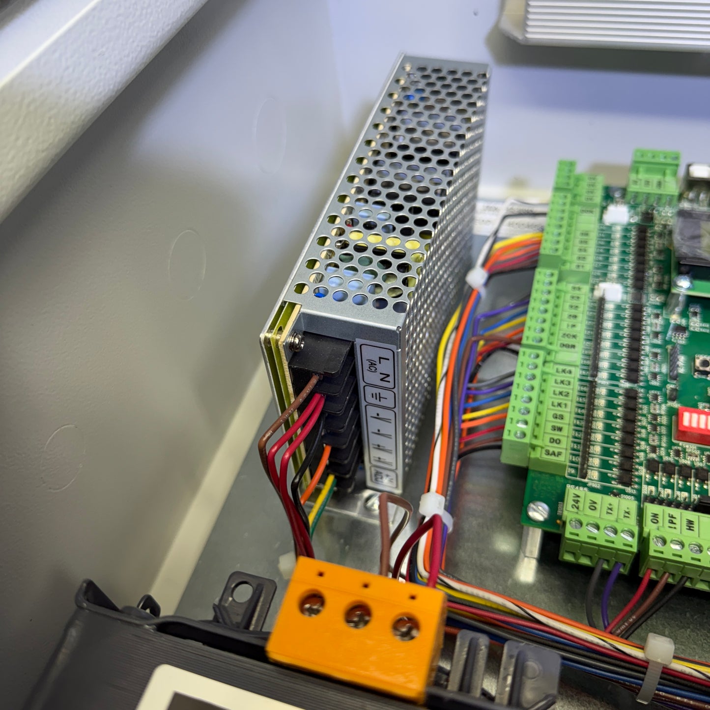 Microprocessor-Based Enclosed Elevator Control Panel w/ MITSUBISHI FR-D700 VFD