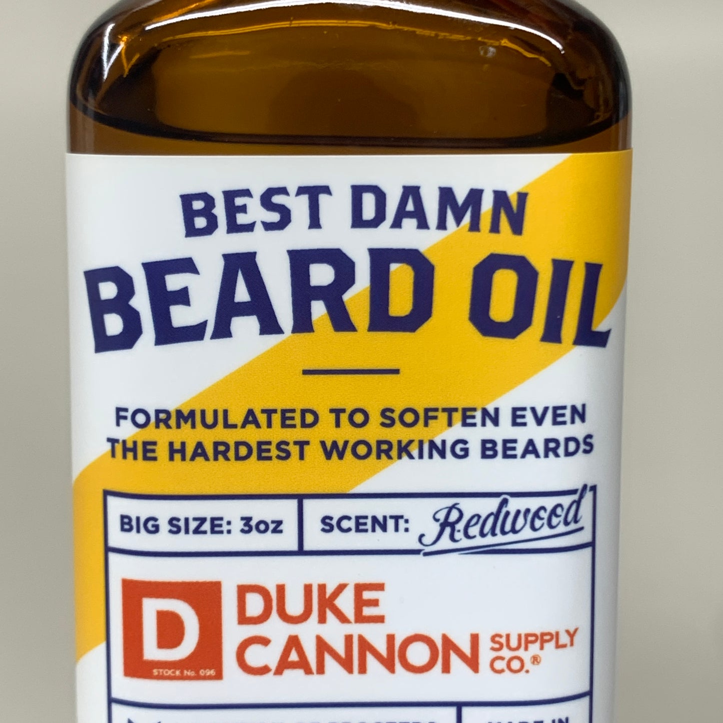 DUKE CANNON Best Damn Beard Oil Natural Ingredients Redwood Scent 3oz