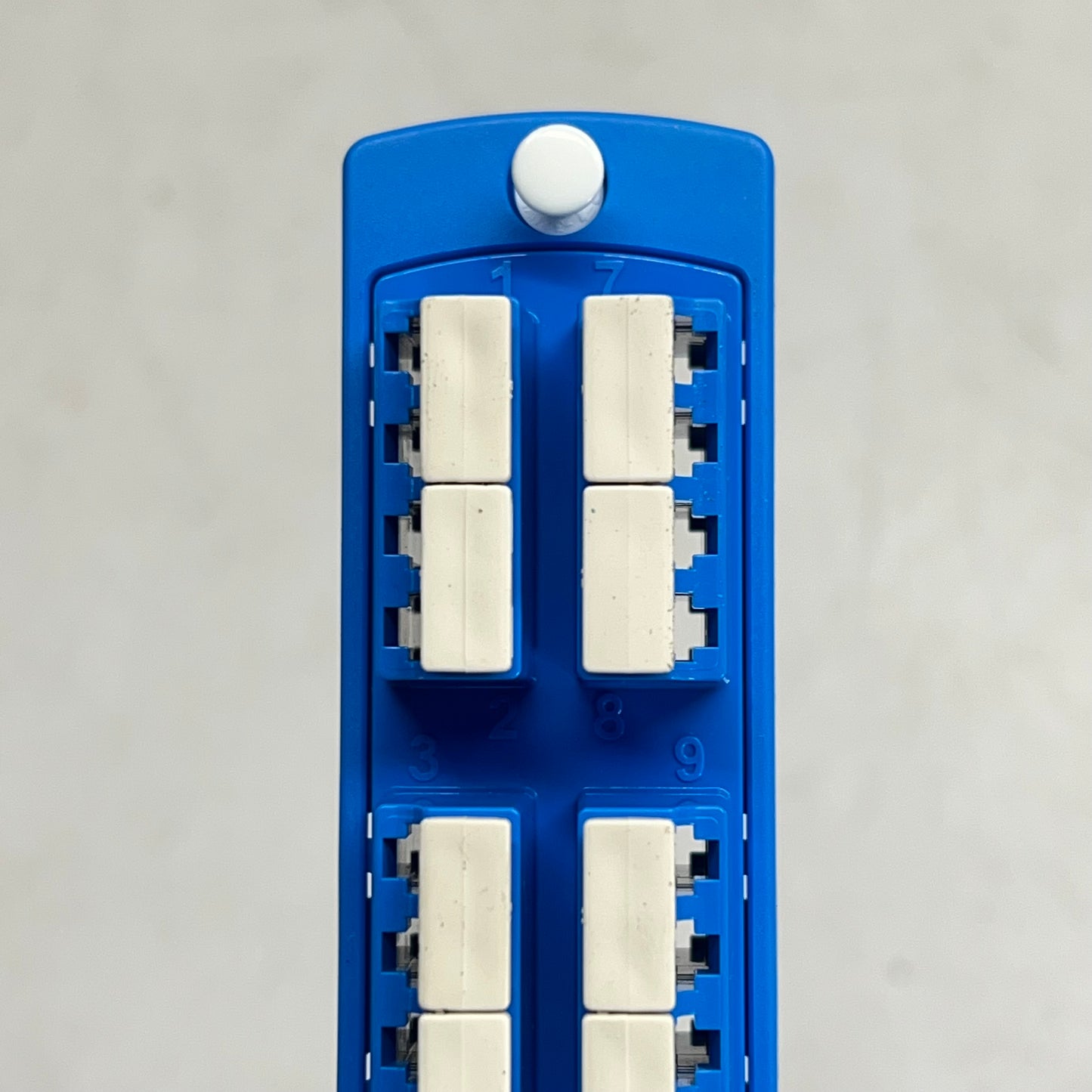 LEVITON Sdx Precision Molded Fiber Adapter Plate Single-mode Yellow 5F100-4LL
