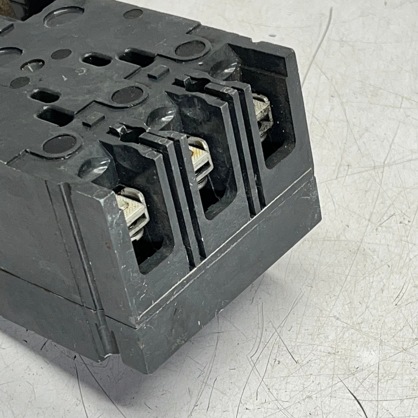 GENERAL ELECTRIC  Molded Case Circuit Breaker 23 AMP 3 Pole TED134025 (Used)