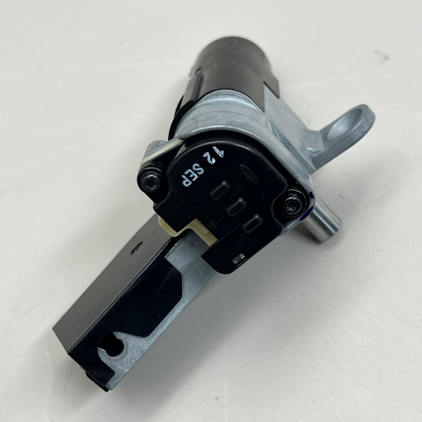 HONDA Key & Screw Set Genuine OEM 35014-GEZ-612