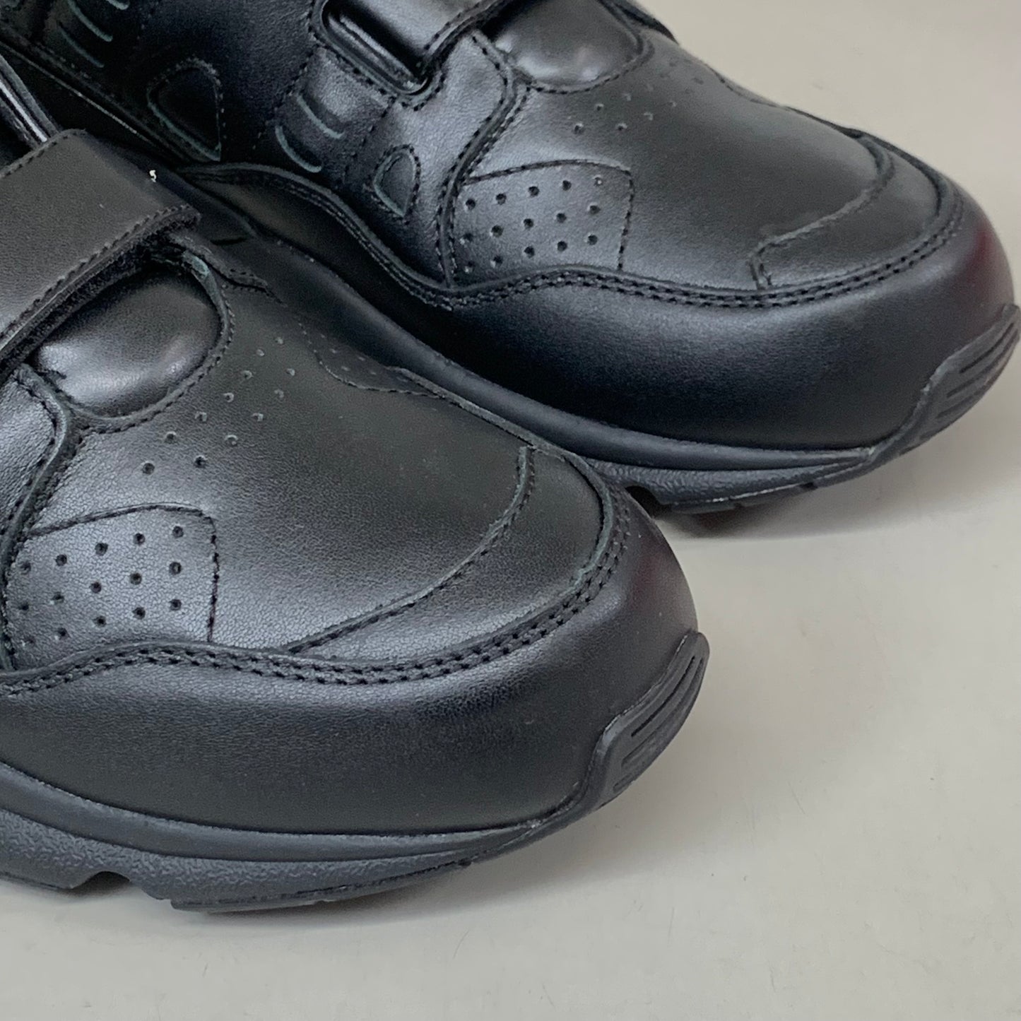 PROPET Stability Walker Strap Sneaker Shoes Men's SZ 13 Black M2035B-N-13