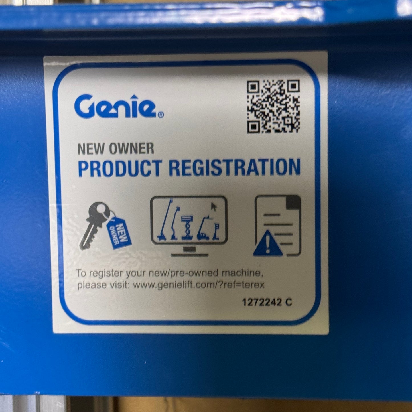 GENIE Lightweight Hand Operated Lift Truck, 400 Lbs. Capacity, Grey & Blue GL-8