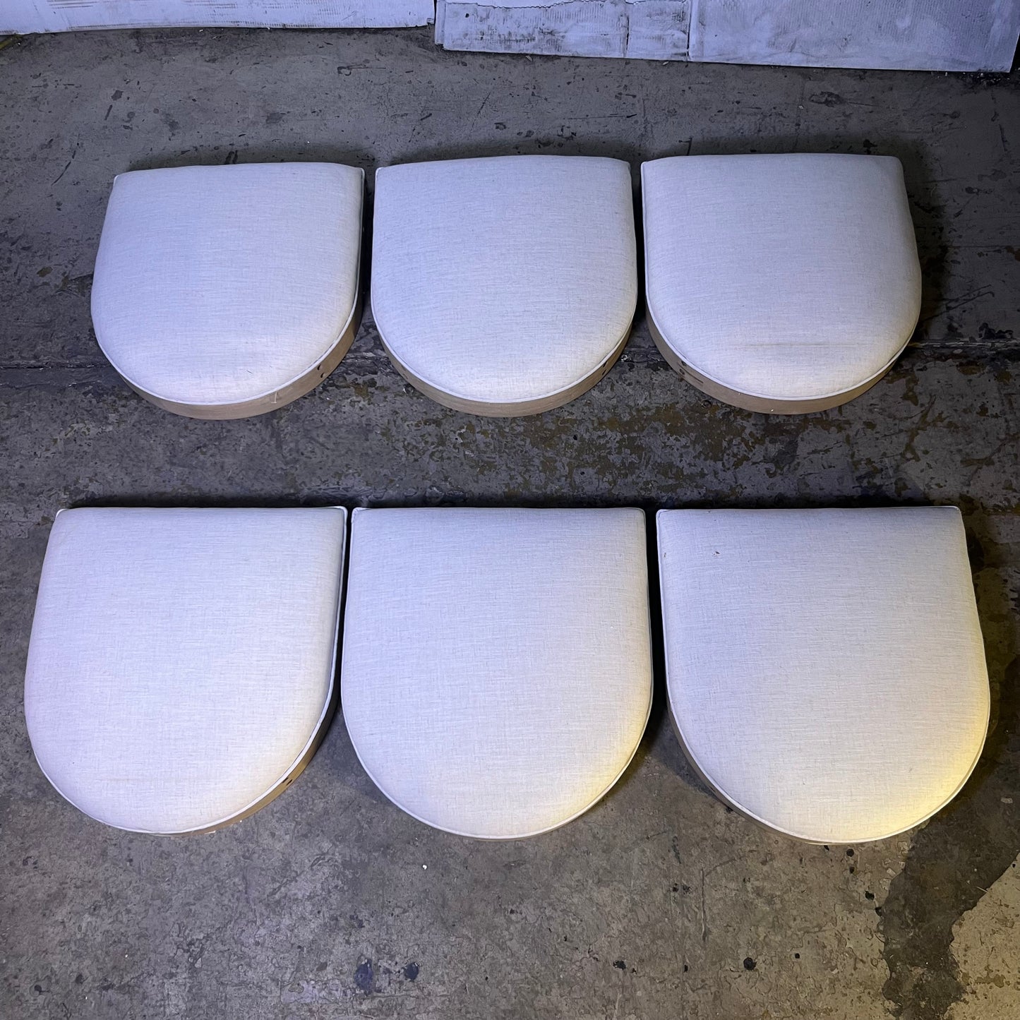 ZA@ Pallet of BOB'S Kitchen Table & Chairs 20071088002, Gray (AS-IS, Some Are Damage)