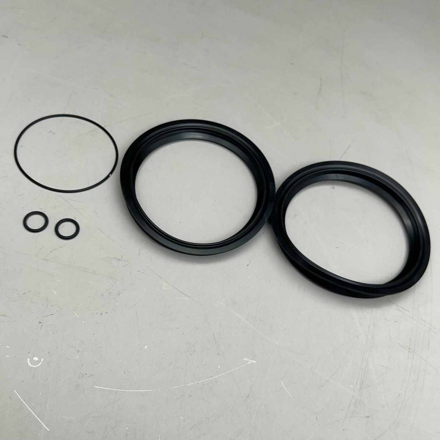 MAHLE Fuel Filter Replacement Part For Mini Cooper KX504D