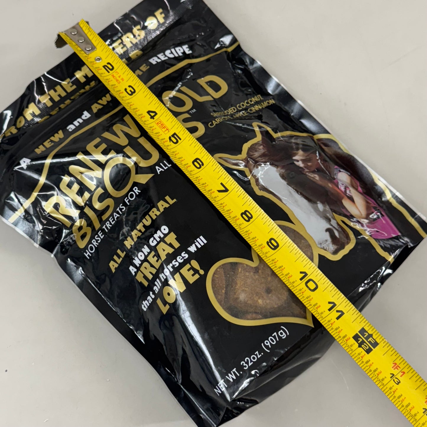 RENEW GOLD Horse Bisquits Treats For All Horses 32 oz. 320923 BB 04/26