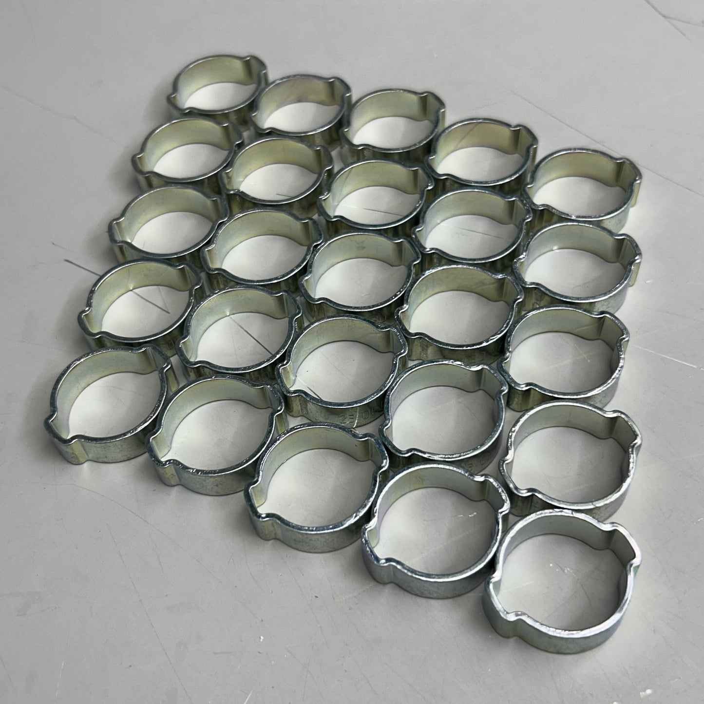 COILHOUSE PNEUMATICS  (25 Pack) Double Ear Clamp 7/8" Size, 0.78"-.905" Size Range Zinc-Plated Steel EC2023