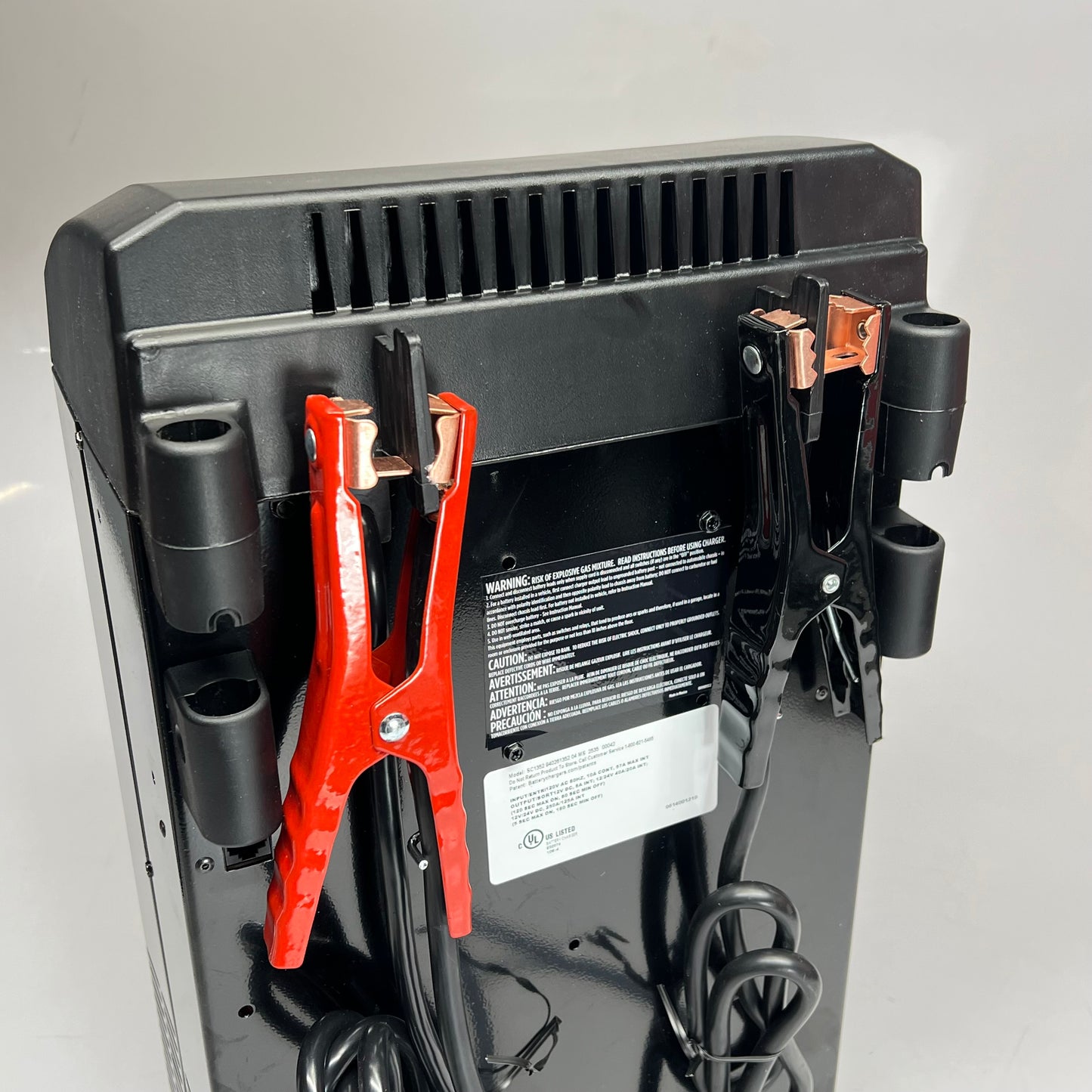 SCHUMBACHER Heavy Duty Wheeled Battery Charger 12/24 Volt 6-2/40/250 Amp SC1352