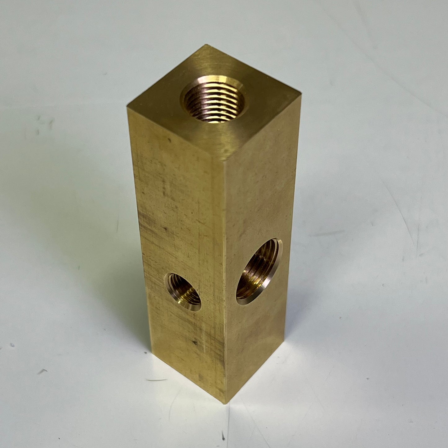 UNIVERSAL Hi-Pressure Manifold Hydramaster HI-PSI Brass 3-3/4"Lx1"W 000-090-008