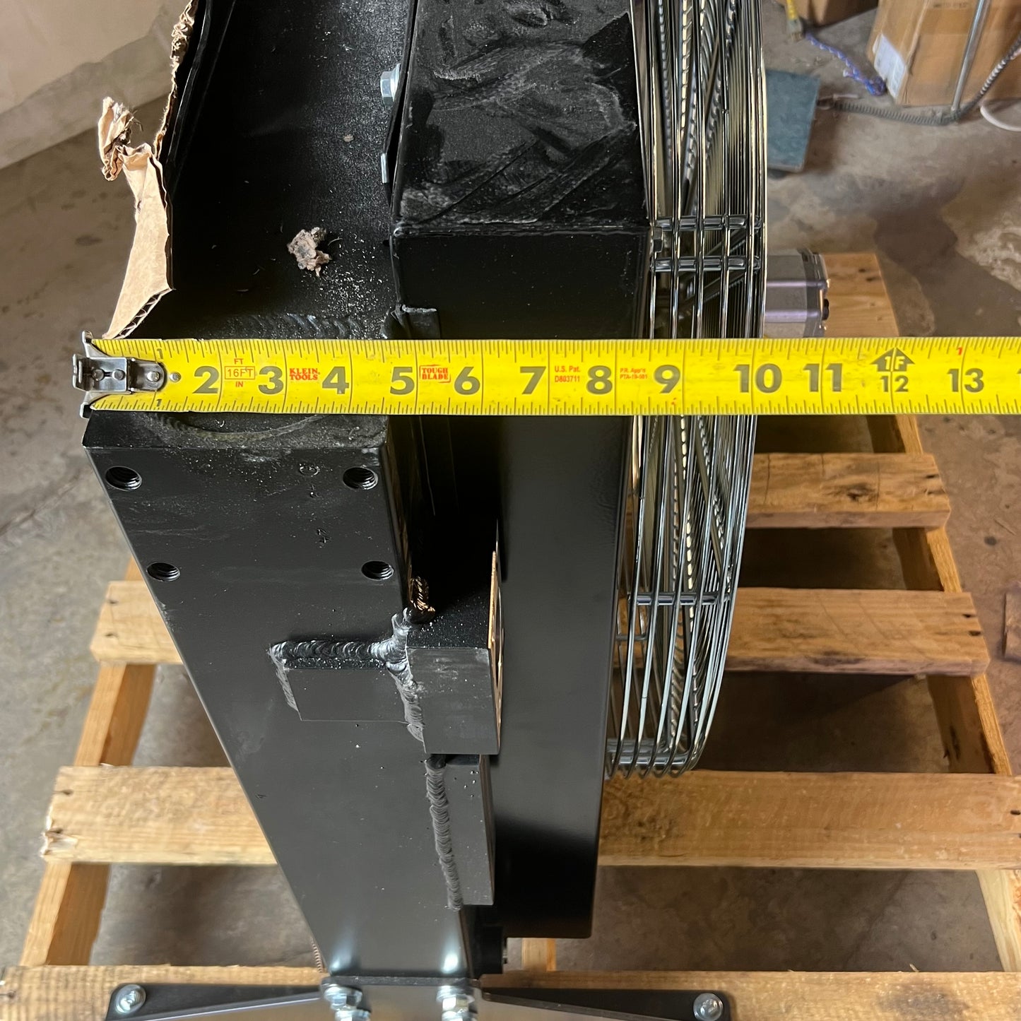 AKG Oil Cooler W/hydraulic Motor 377 Psi 37"L x 10"W x 34"H Black AUJC7 (New Other, Minor Cosmetic Damage)