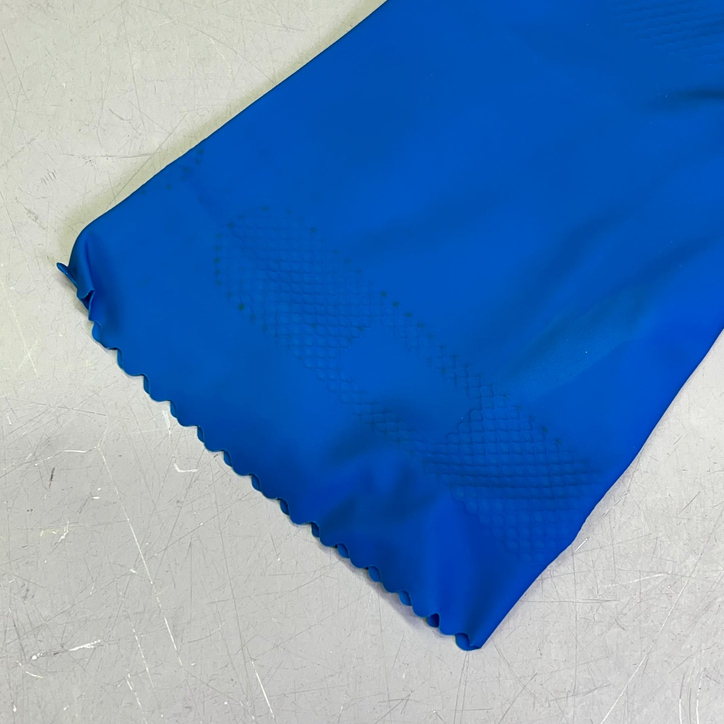 ANSELL (12 PACK) AlphaTec Natural Rubber Latex Unlined Gloves Sz 8 Blue 88-356