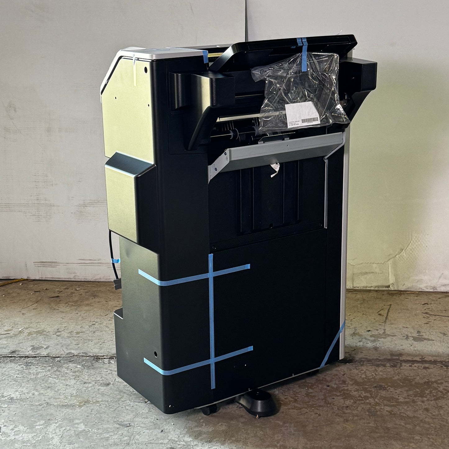 FINISHIER Printer SR3320 24"W x 17"L x 38"H GREY D3K4-17