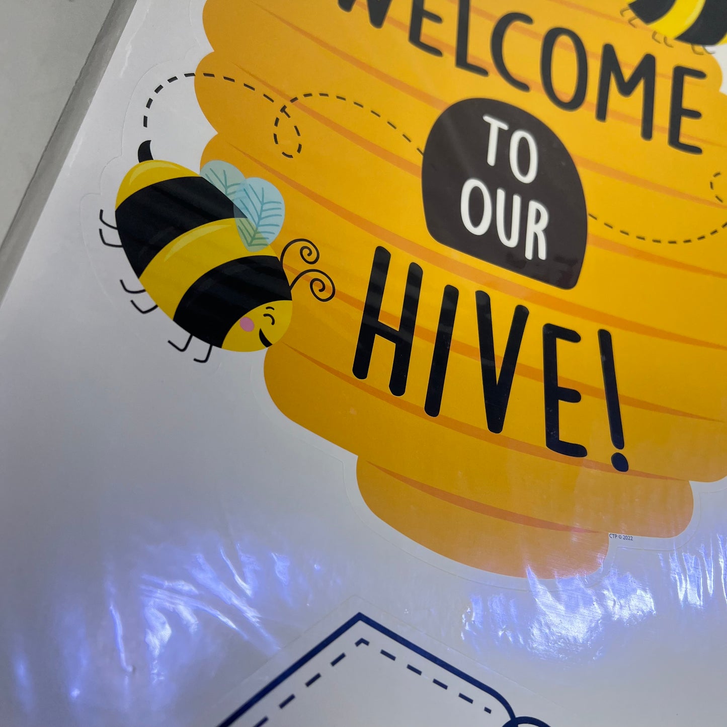 CREATING TEACHING PRESS (2 PACK) Busy Bees Bulletin Board 17 Piece  CTP 10670