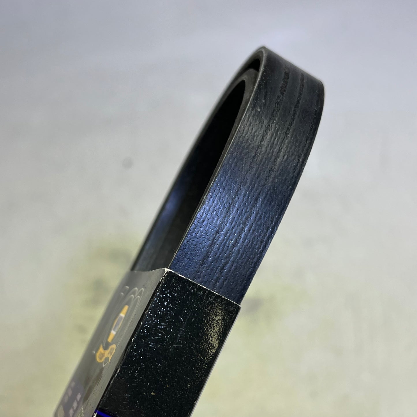 NAPA V-Ribbed Belt For Buick & Chevrolet Models  K06 13/16" x 55" Black 25060544