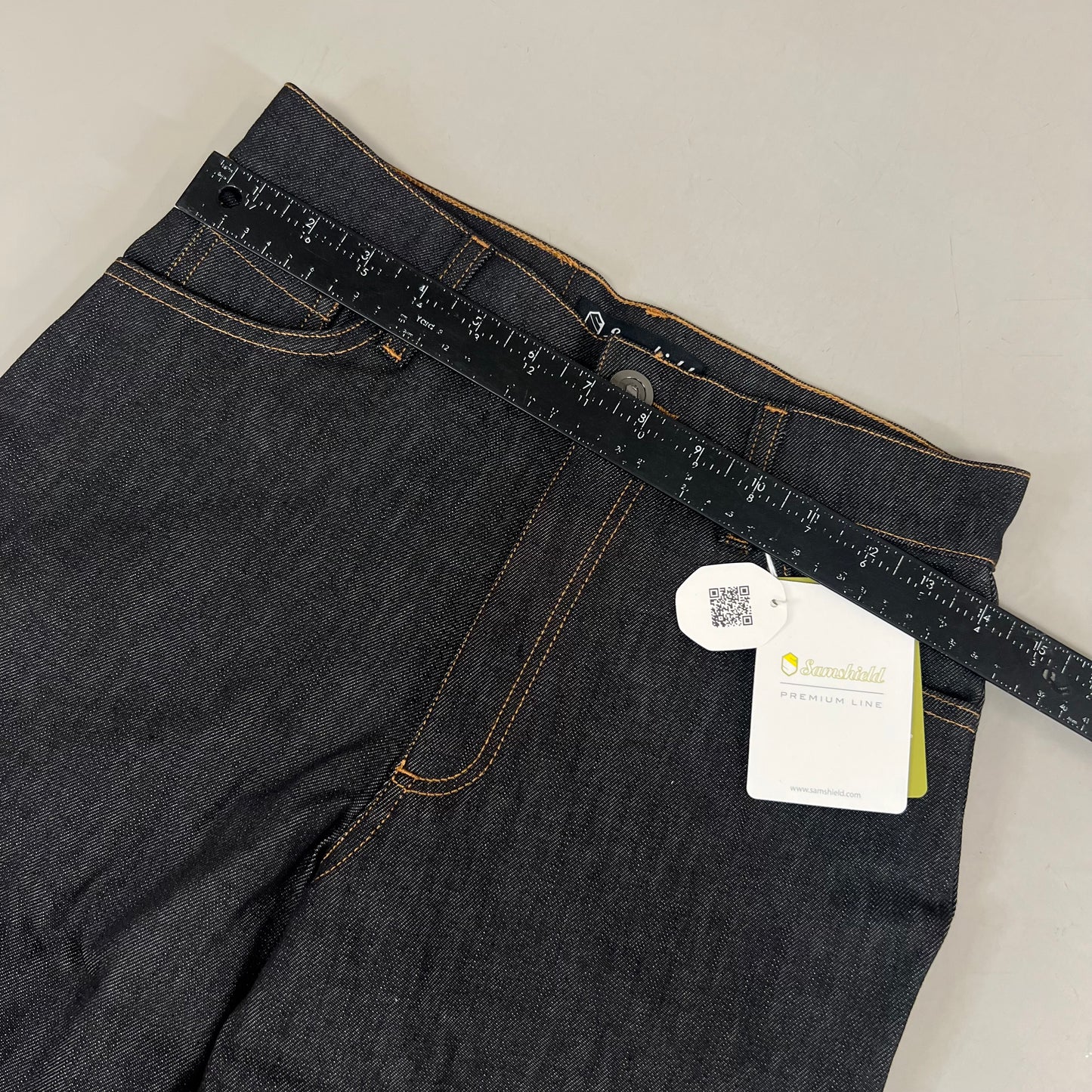 SAMSHIELD Swarovski Crystal Engraved Jeans Women's Sz US 26, UK 8, 36 Black Denim