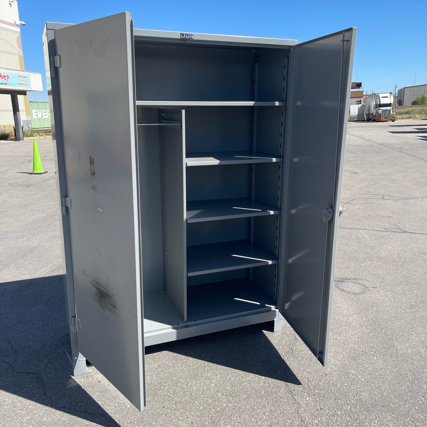 Z@ Pallet of LYON Heavy-duty Storage Cabinet 82”x60”x24” Dove Grey DD1149 (AS-IS)