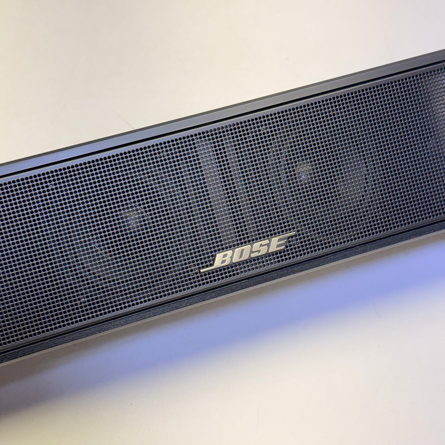 ZA@ BOSE Solo Soundbar Series II W/remote, Power Cord, Wall Bracket Black (AS-IS)