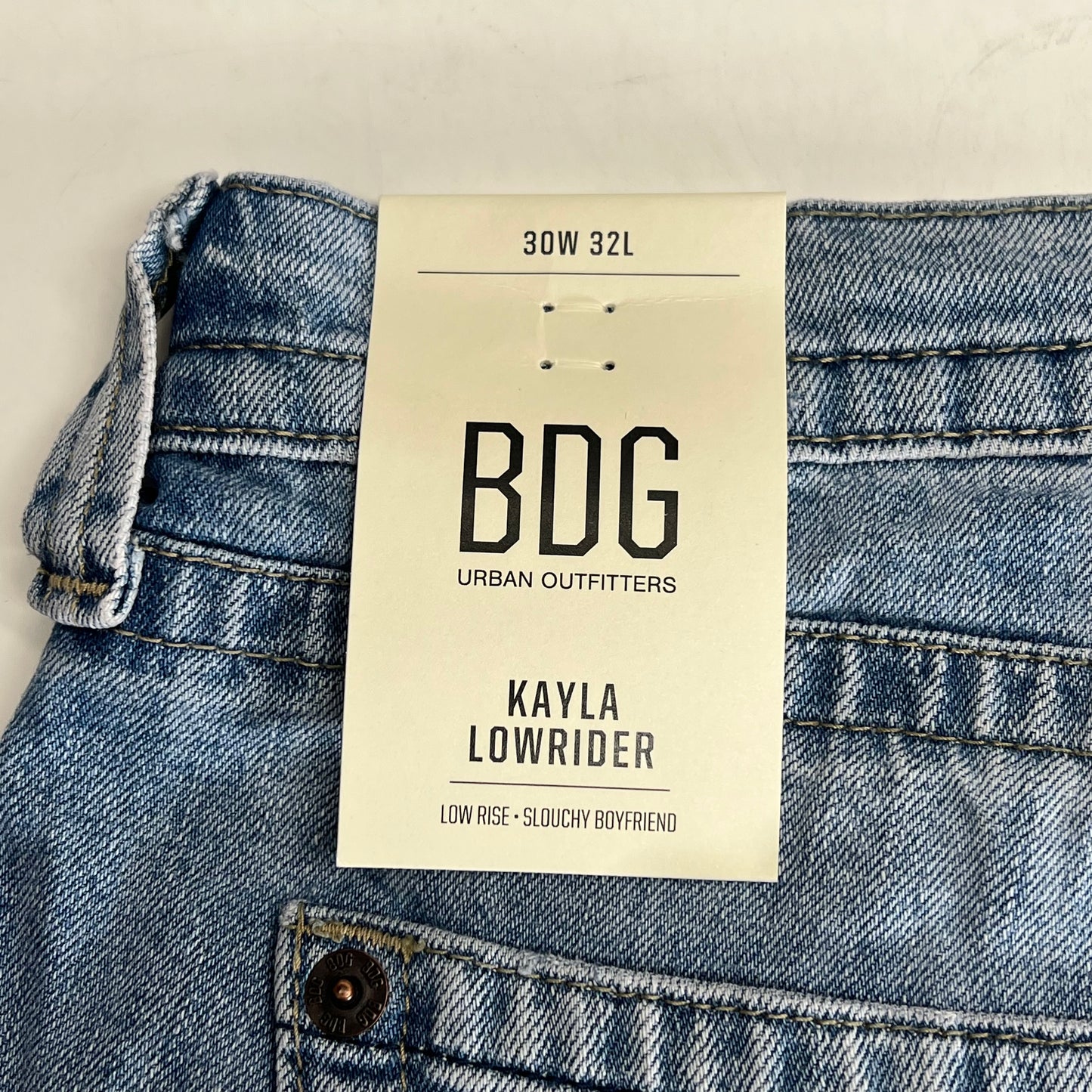 URBAN OUTFITTERS Kayla Low-rise Jeans Women's Sz 30W 32L Salton CP1171215