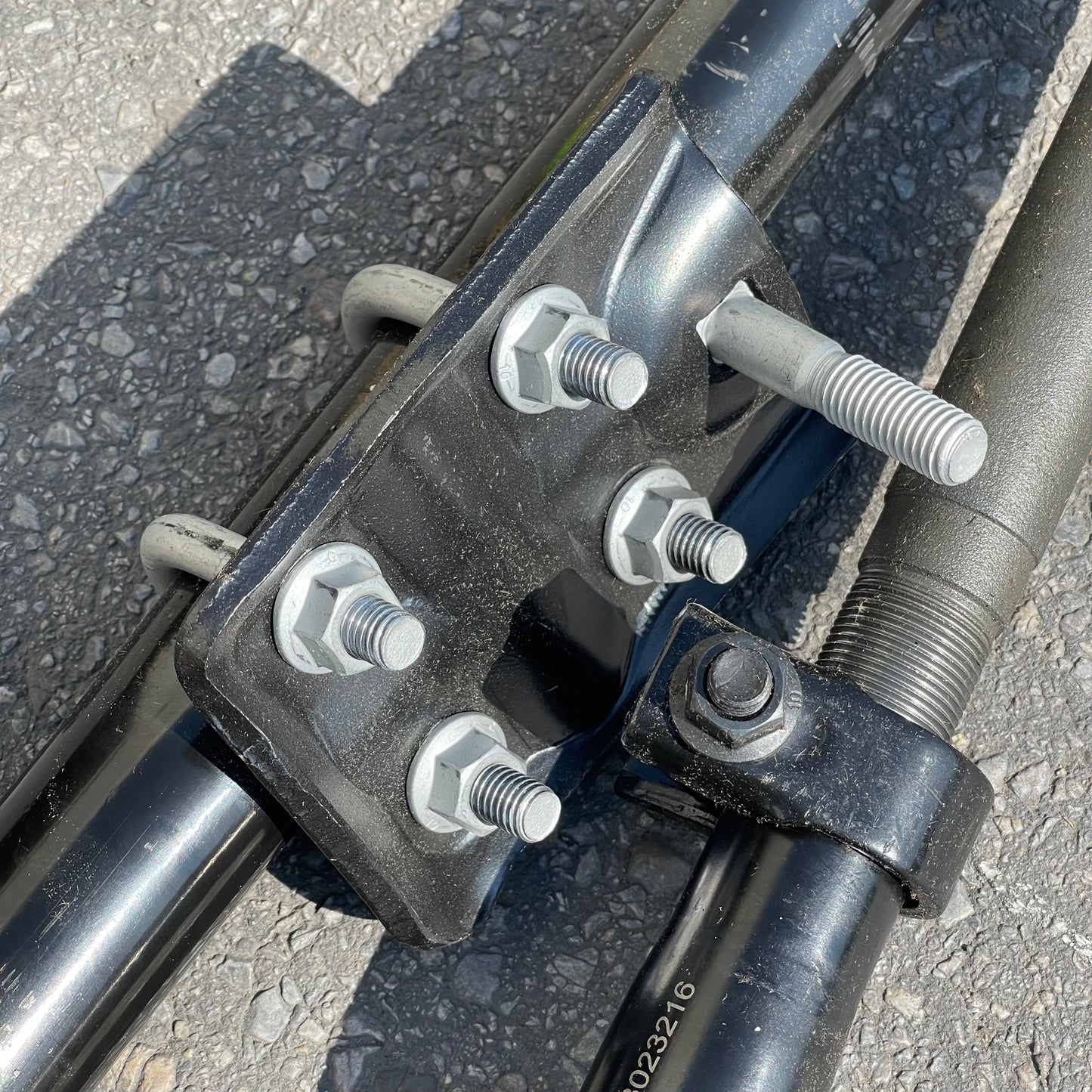 MOOG Tie Rod Steering Linkage Assembly For Dodge Ram 63" x 5" Black DS800981A