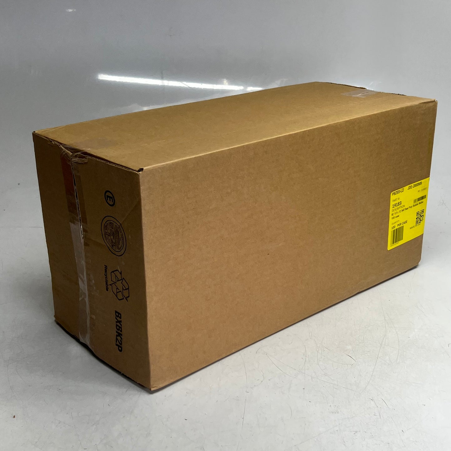 ZA@ (100 PACK) Self Seal Poly Bubble Mailer #2 8.5" x 12" White 19183 F