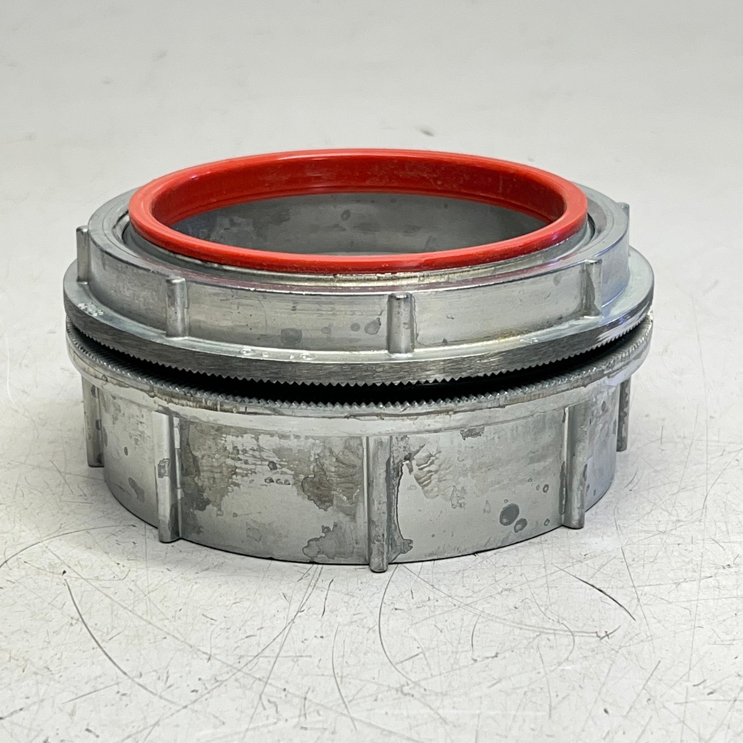 EATON Safety Switch Hub Use w/ Nema 3r 400 A & Above 4" Silver DS400MH