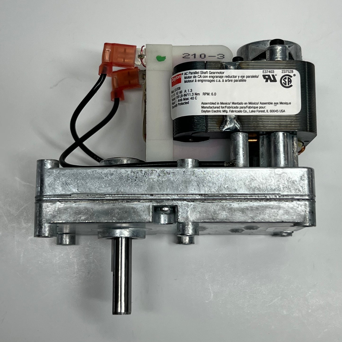 DAYTON AC Parallel Shaft Gearmotor 1/50HP - 115V Sz 5" x 5" Steel (1)52JE08