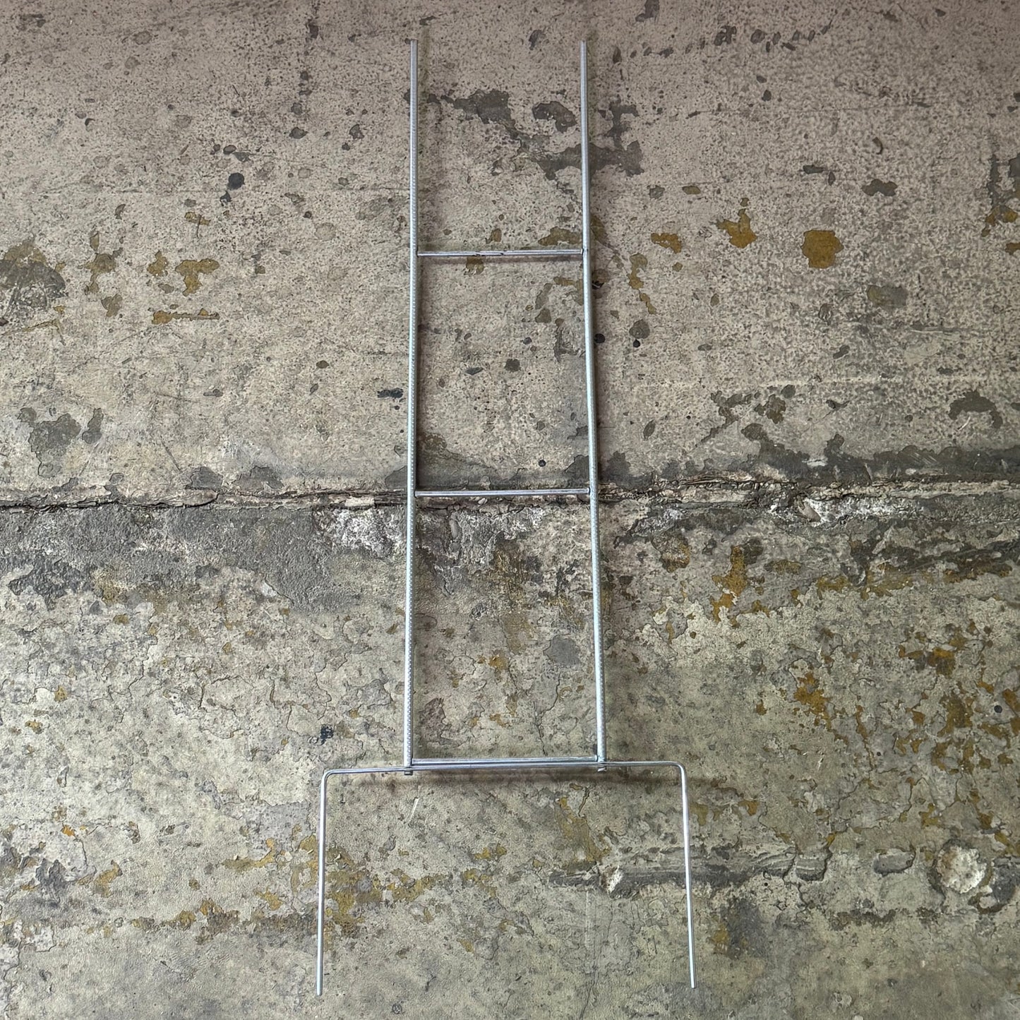 STEP STAKE (25 PACK) U-TOP Yard Sign Step Stake 1/4" B x 5 1/2" x 30" Grey