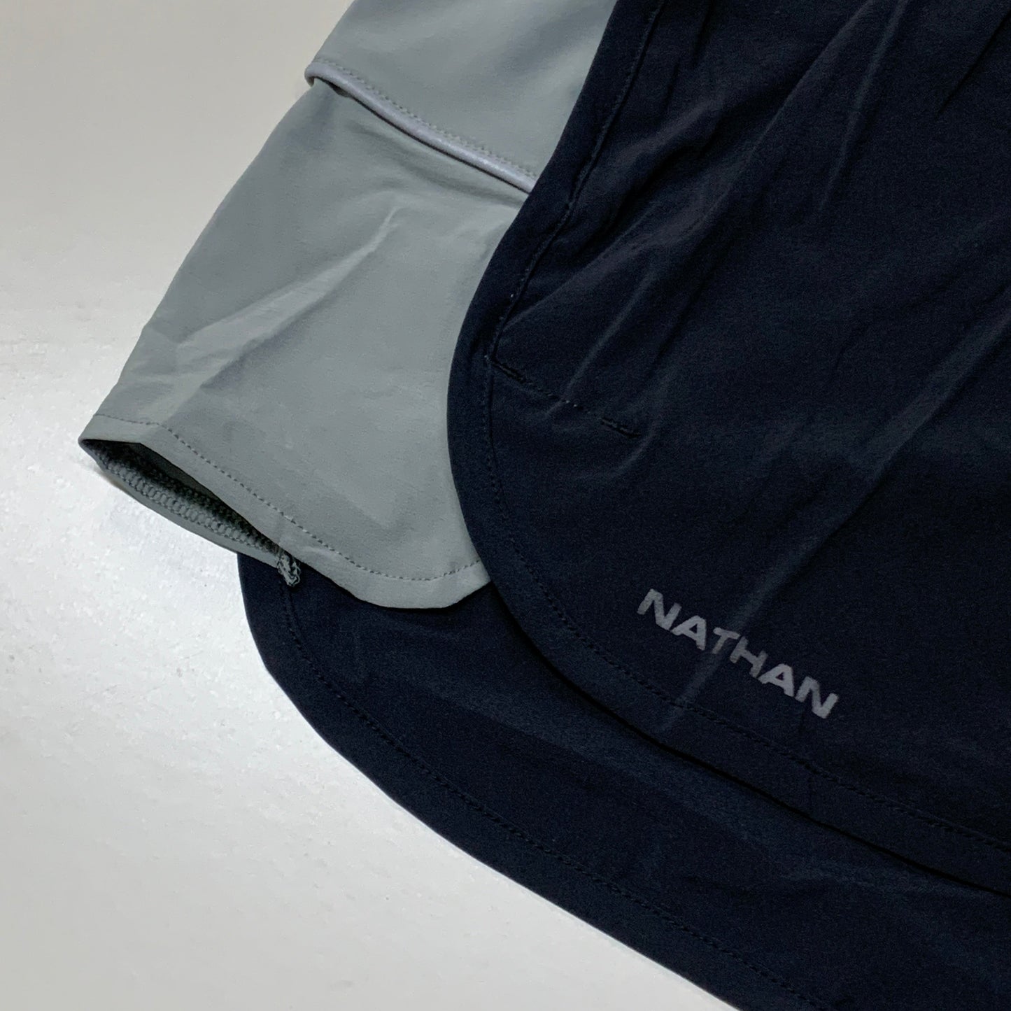 NATHAN Essential Short 2.0 Women's Black Size XL NS51400-00001-XL