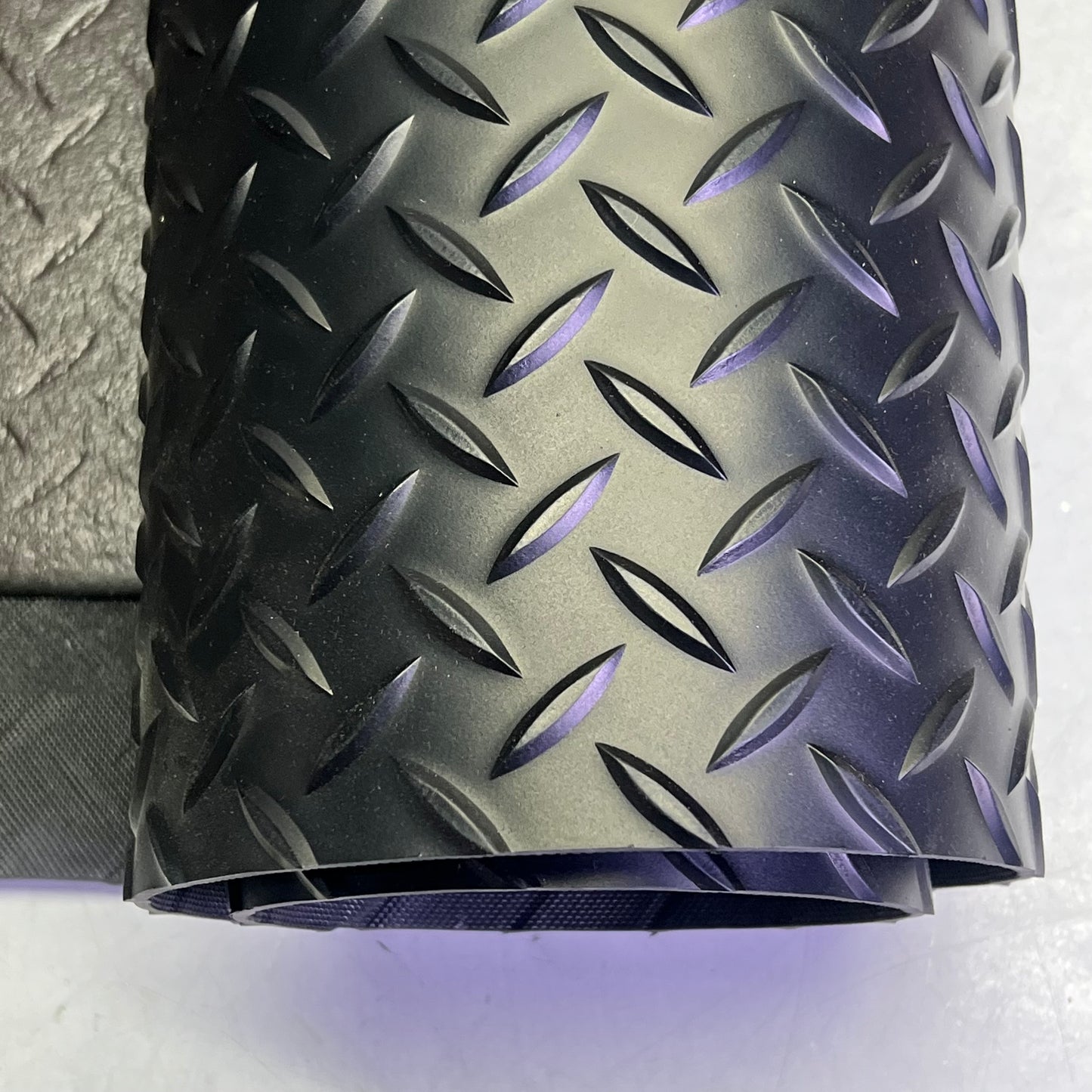 NOTRAX Diamond Stat Anti Static Work Mat W/ Cord 3' x 5' Black 826 5MDN2