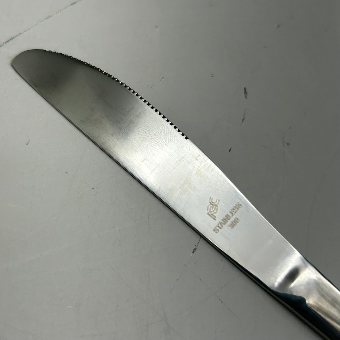 ABC (12 Pack) Stainless Steel Norfolk Stamped Dinner Knife 8.5" NOR-08 (New Other-Distressed Packaging)