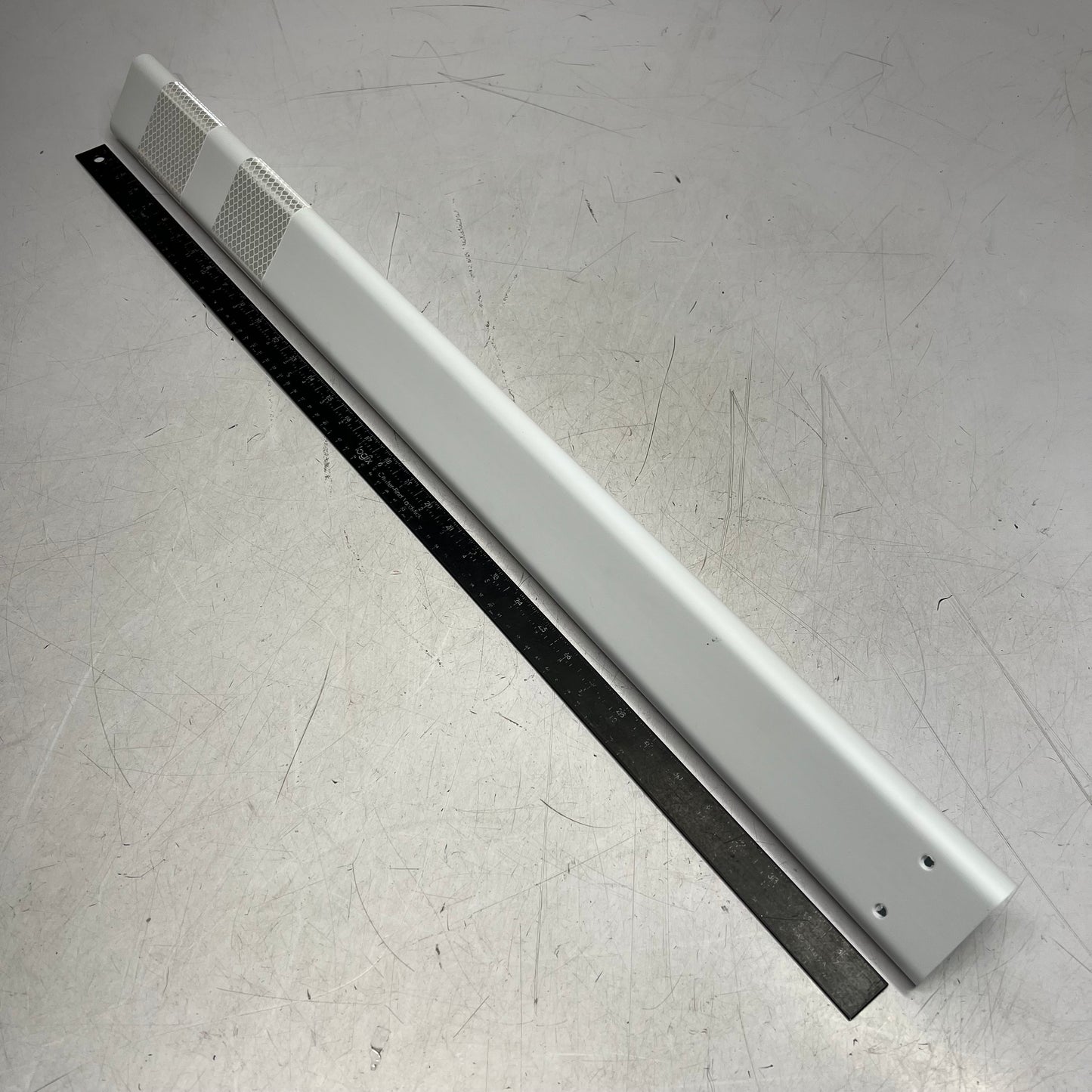 PEXCO Flexi-guide Ur Delineator Post Reflective (top Only) 36" White FG336