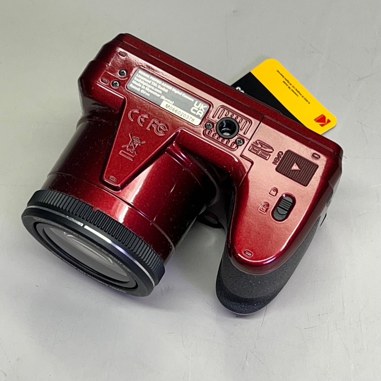 KODAK PIXPRO Digital Camera 40X Zoom 20 Megapixel AZ405 Red (New- Open Box)