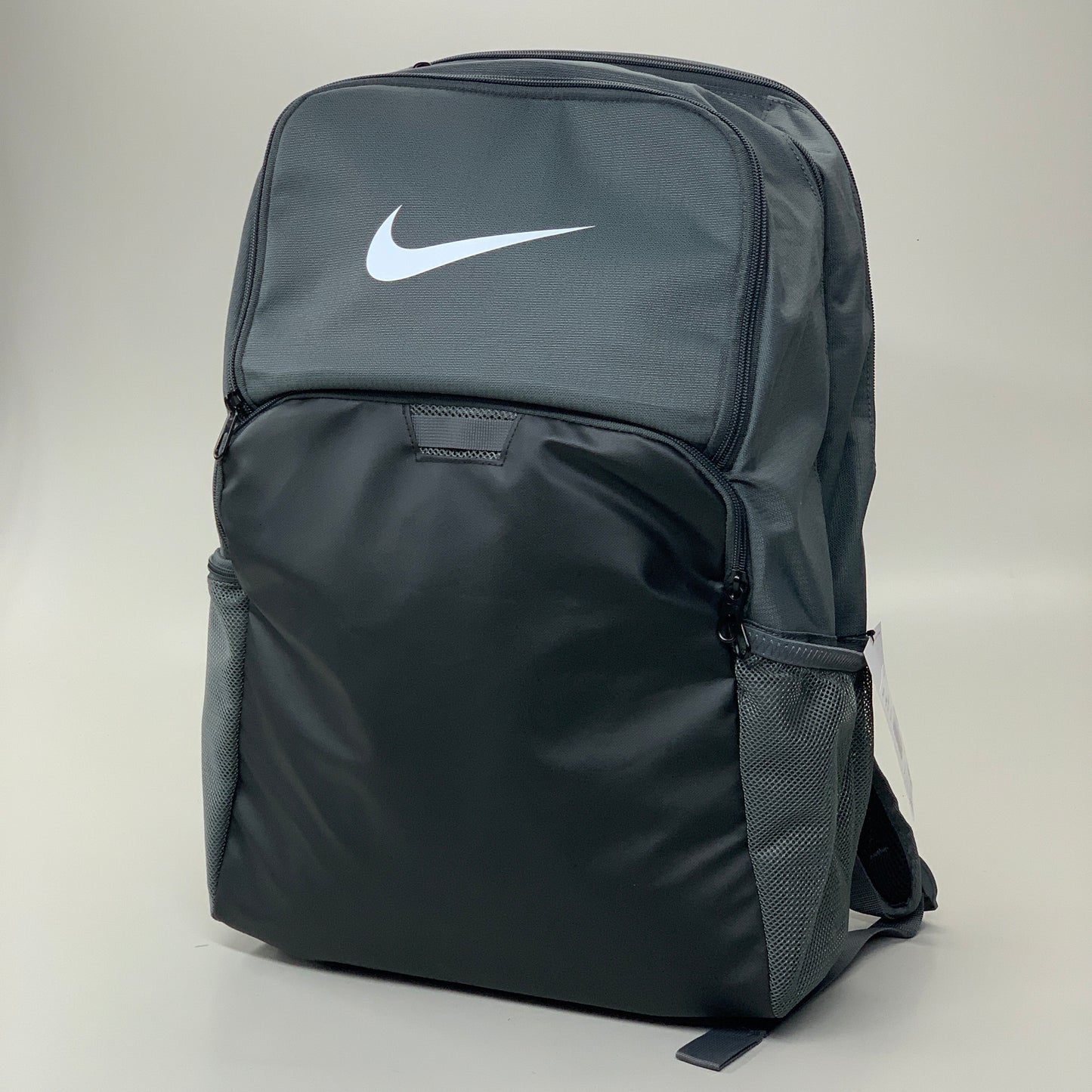 NIKE Brasila 9.5 Training Backpack 30L Grey & White DM3975-068