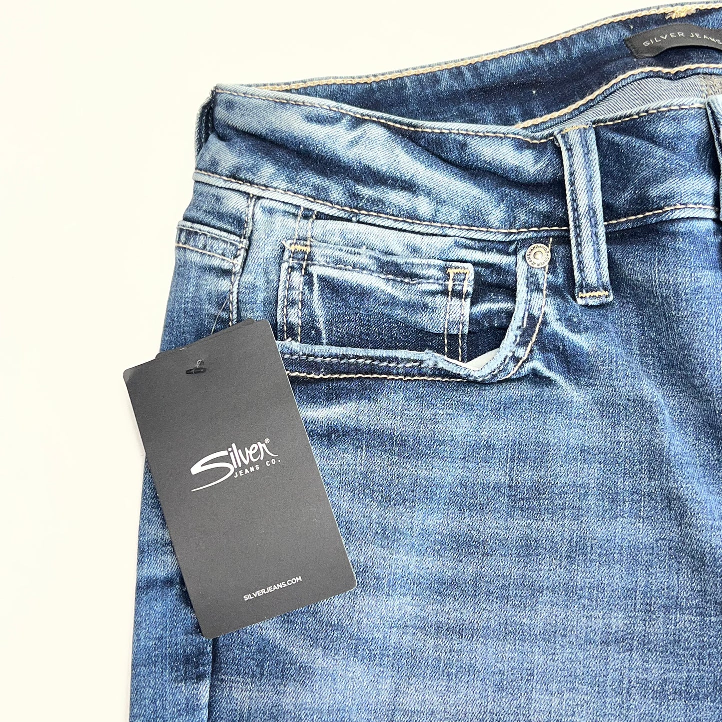 SILVER JEANS CO Suki Curvy Mid Rise Straight Leg Women's Sz 30/31 Dark Sandblast