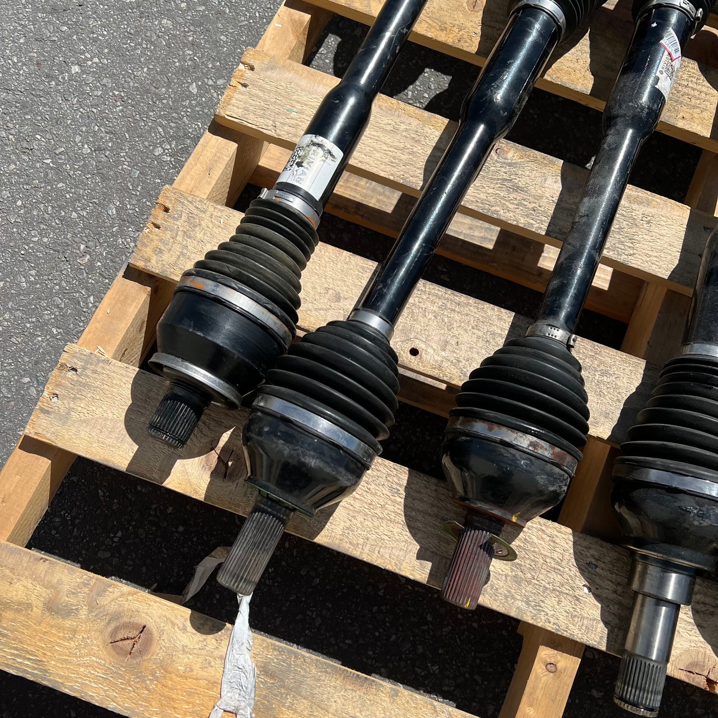 ZA@ Pallet of RIVIAN Assorted Drive Shafts W/ Different Conditions  (AS-IS)
