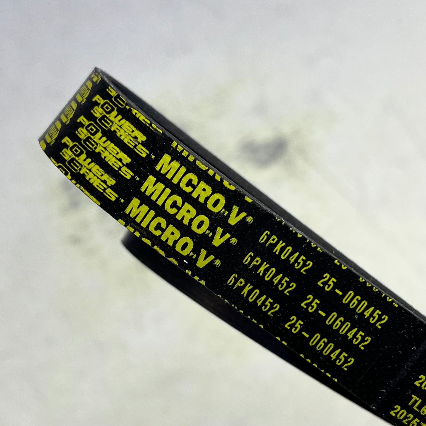 NAPA Automotive V-Ribbed Belt For Ford & Toyota K06 13/16" x 46" Black 25060452