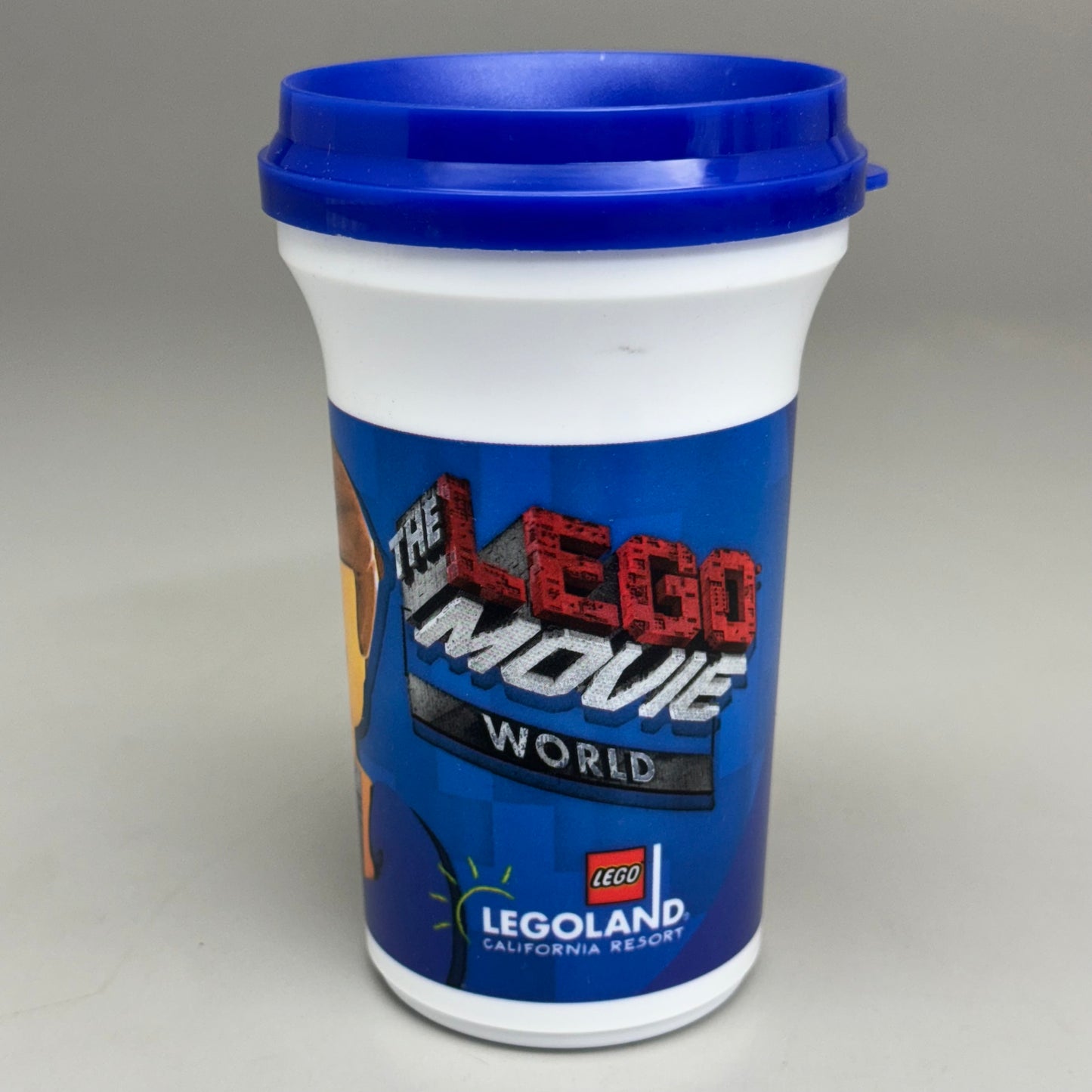 LEGOLAND Lego Movie World (150 PACK) Plastic Cup w/ Lid 12 oz AUTHENTIC! (New)