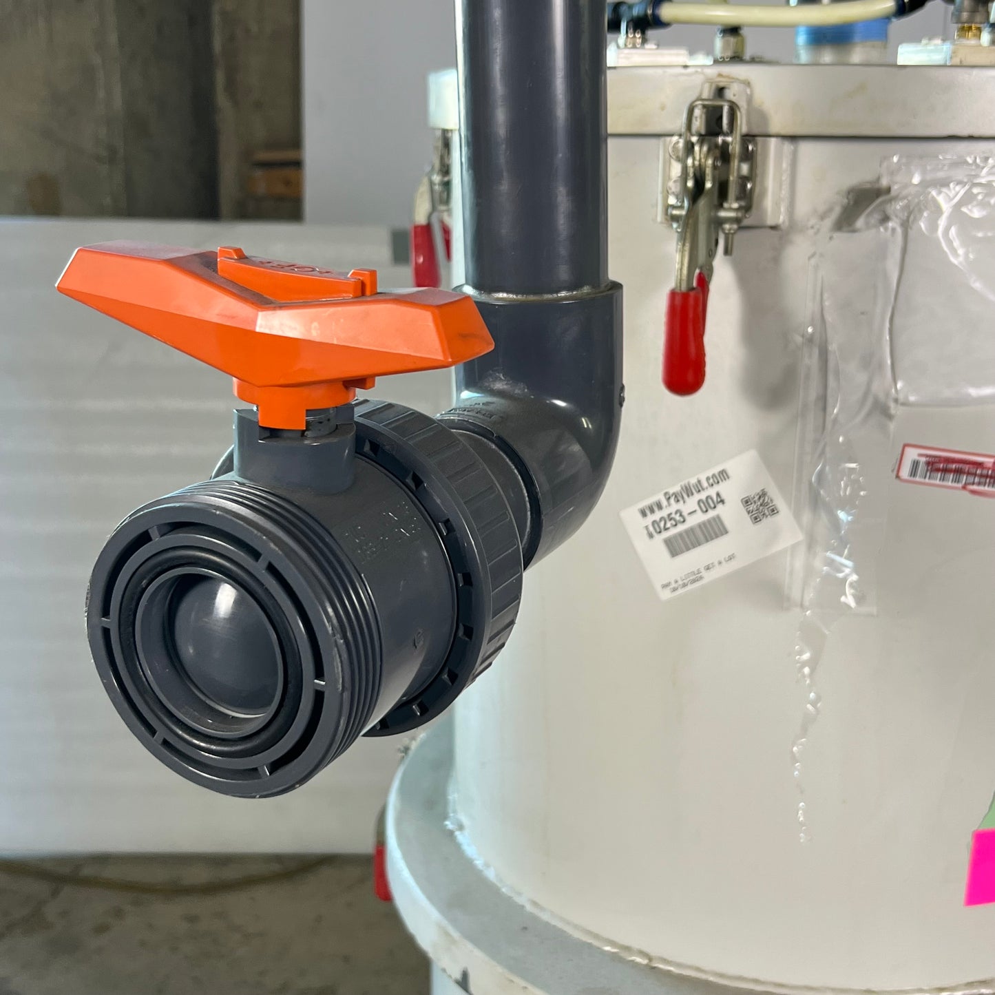 Air Compressor Sz 55" H x 21.5" D, White (New Other)