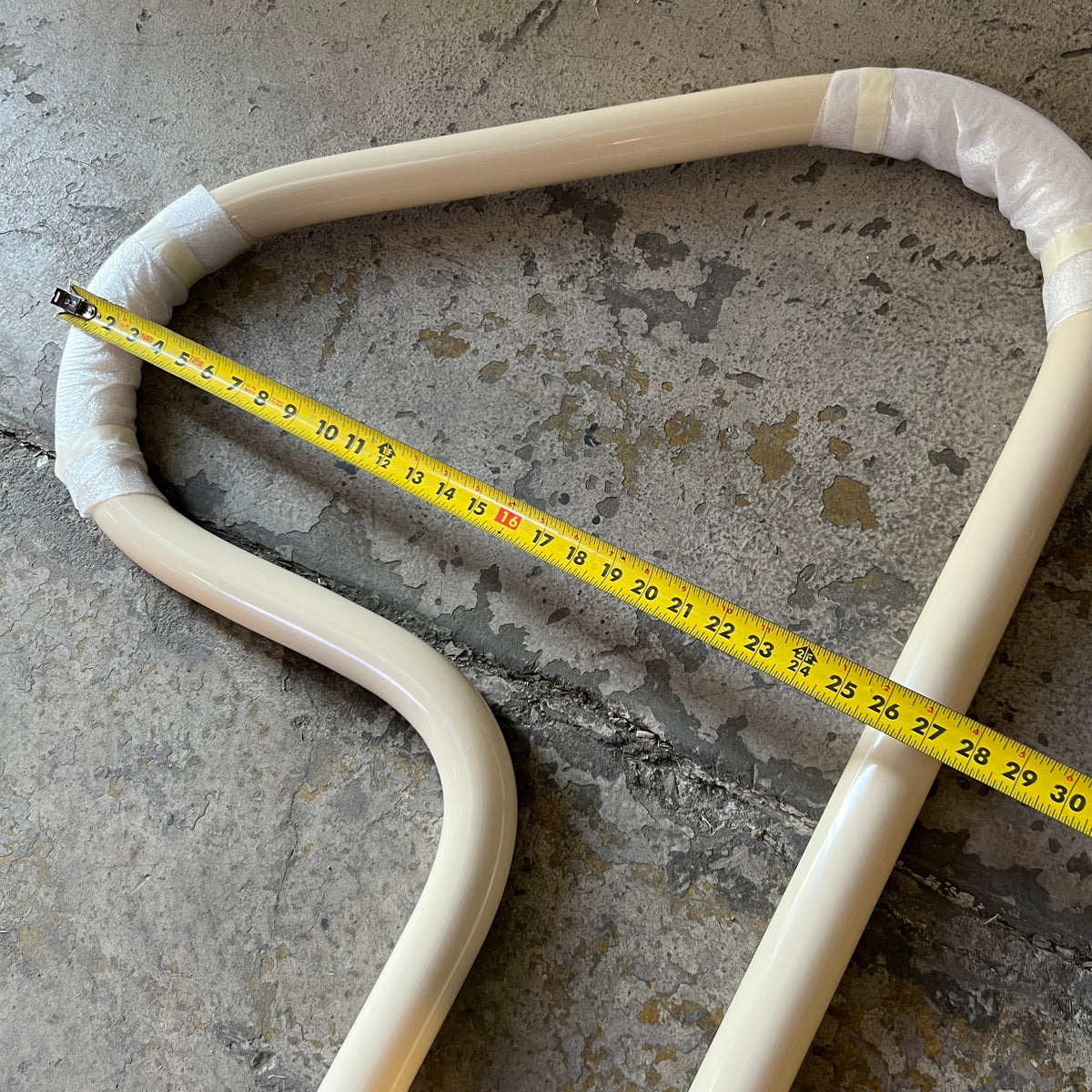 SAFTRON Pool Rail Sz 27"L X 33.5"H - Beige P-326-RTD