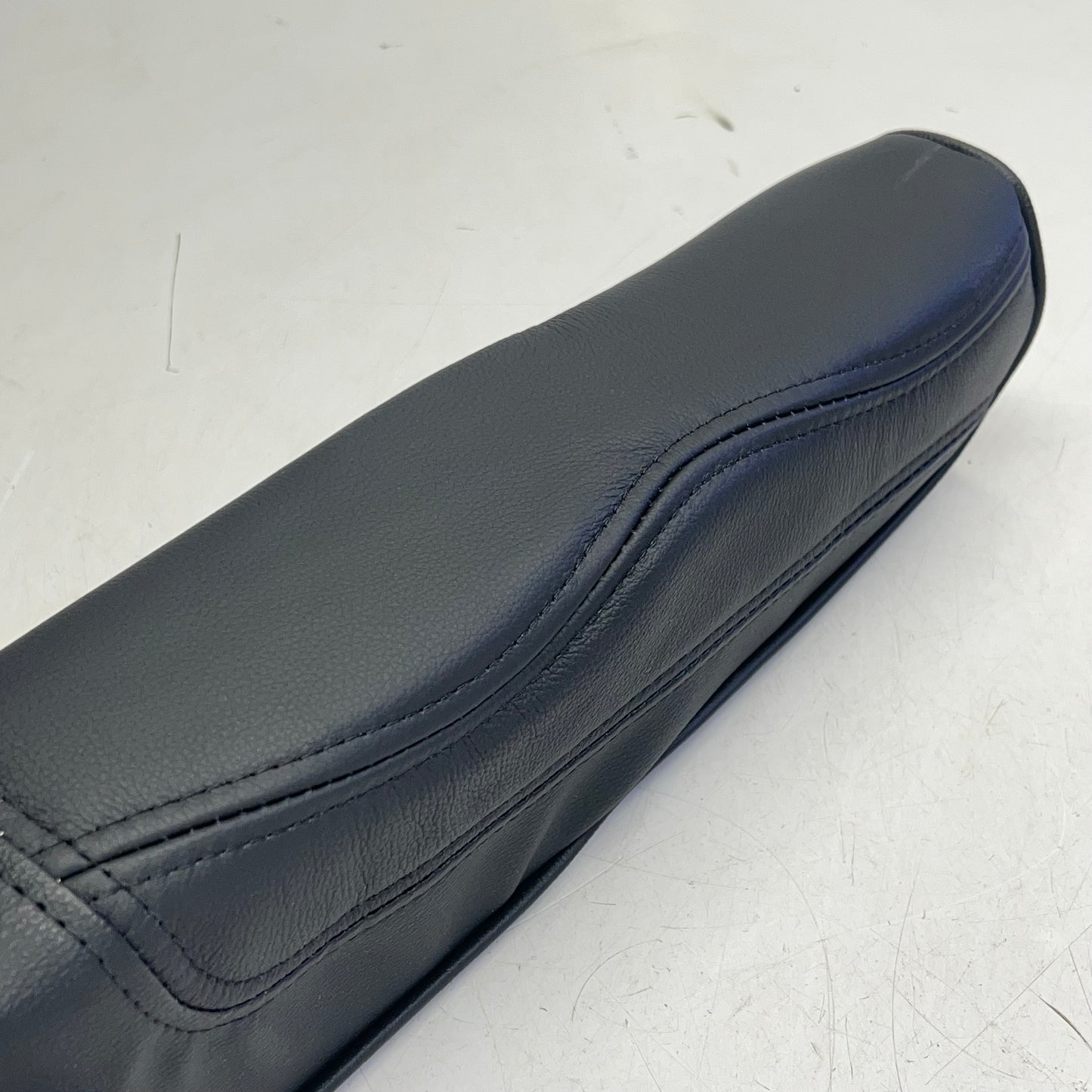 (SET OF 2) Universal Truck Arm Rest for Drivers & Passenger Side 19"x3" Black